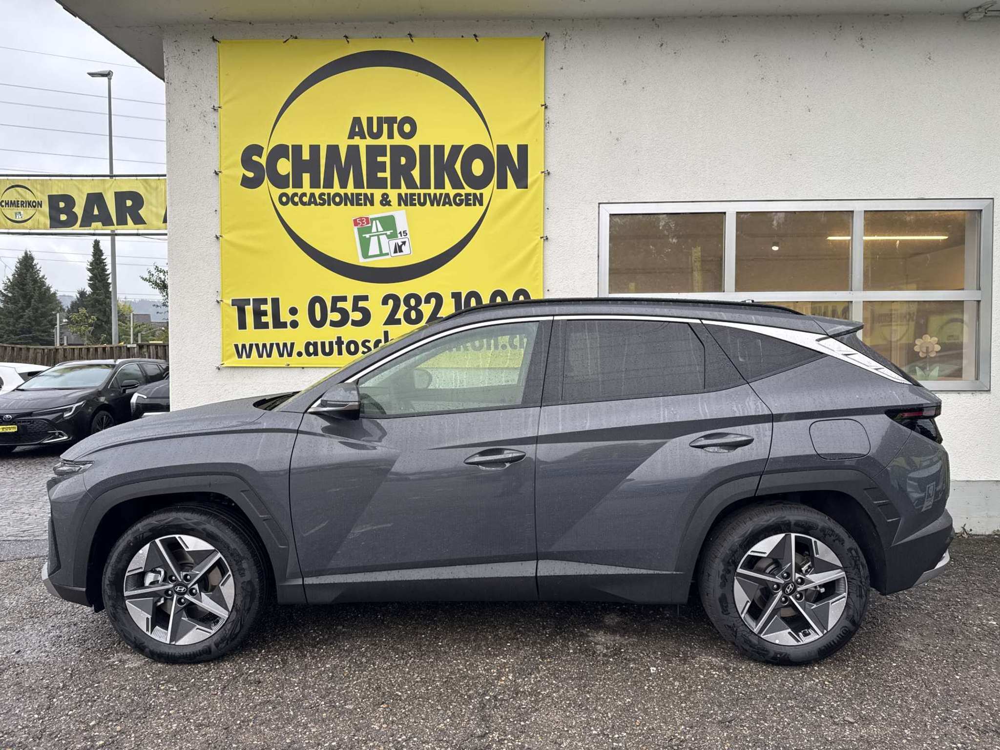 listing desktop thumbnail image 4