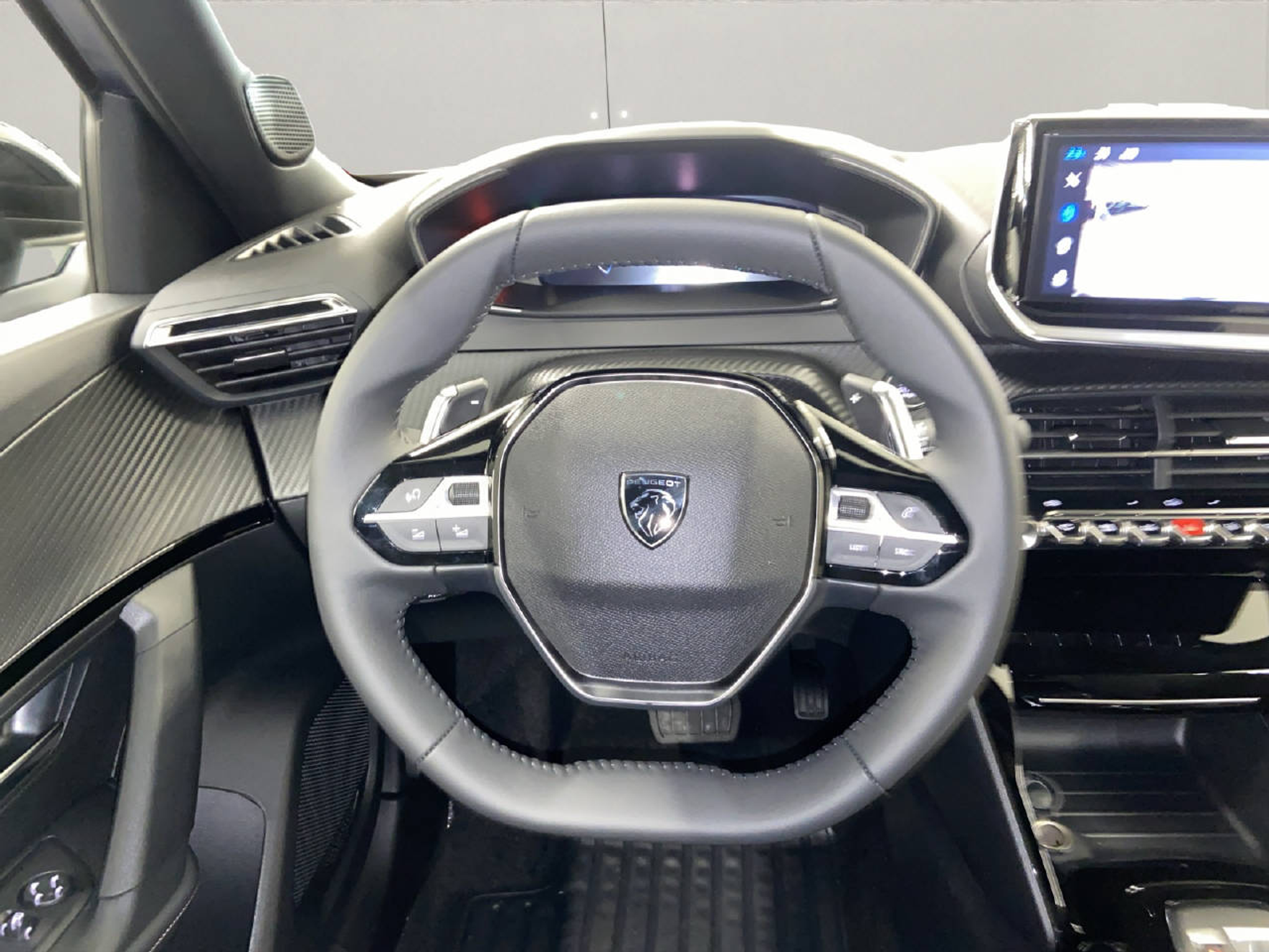 listing desktop thumbnail image 5