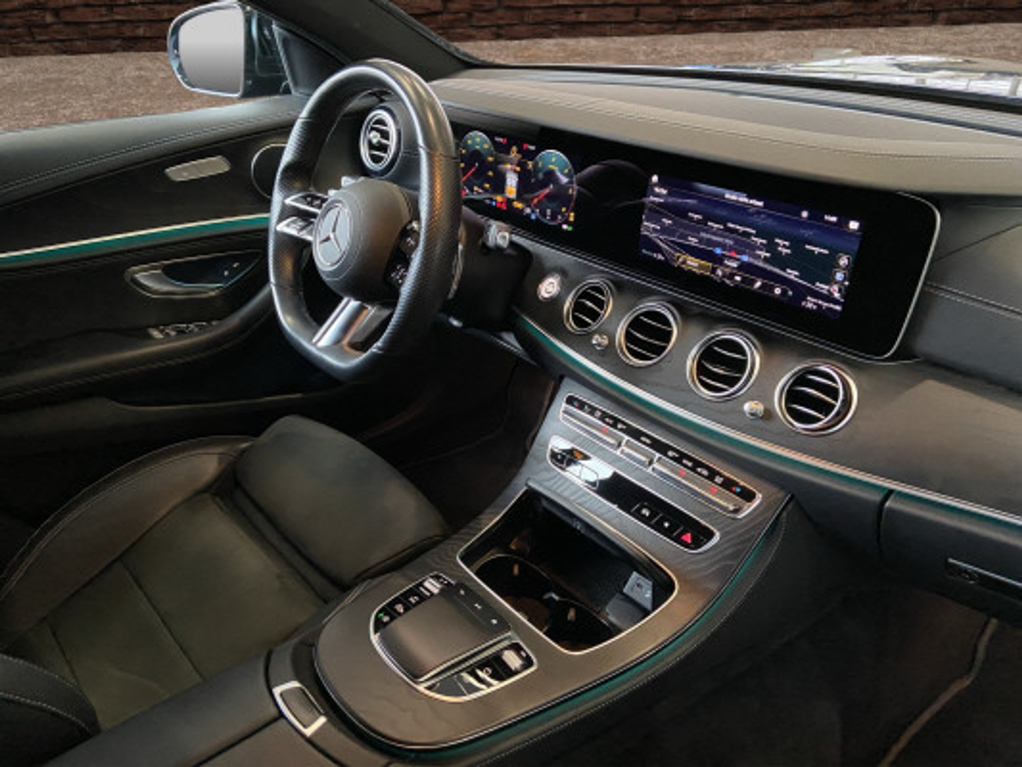 listing desktop thumbnail image 13