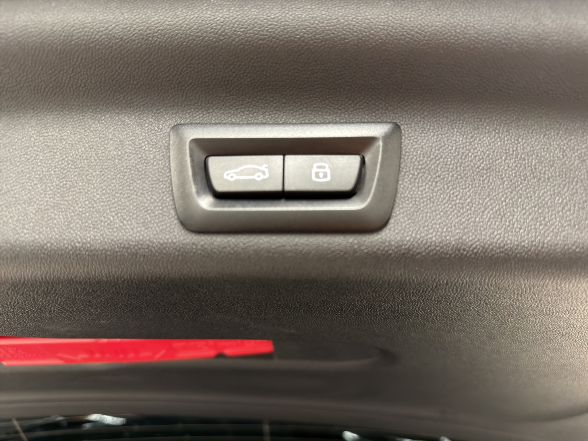 listing desktop thumbnail image 17