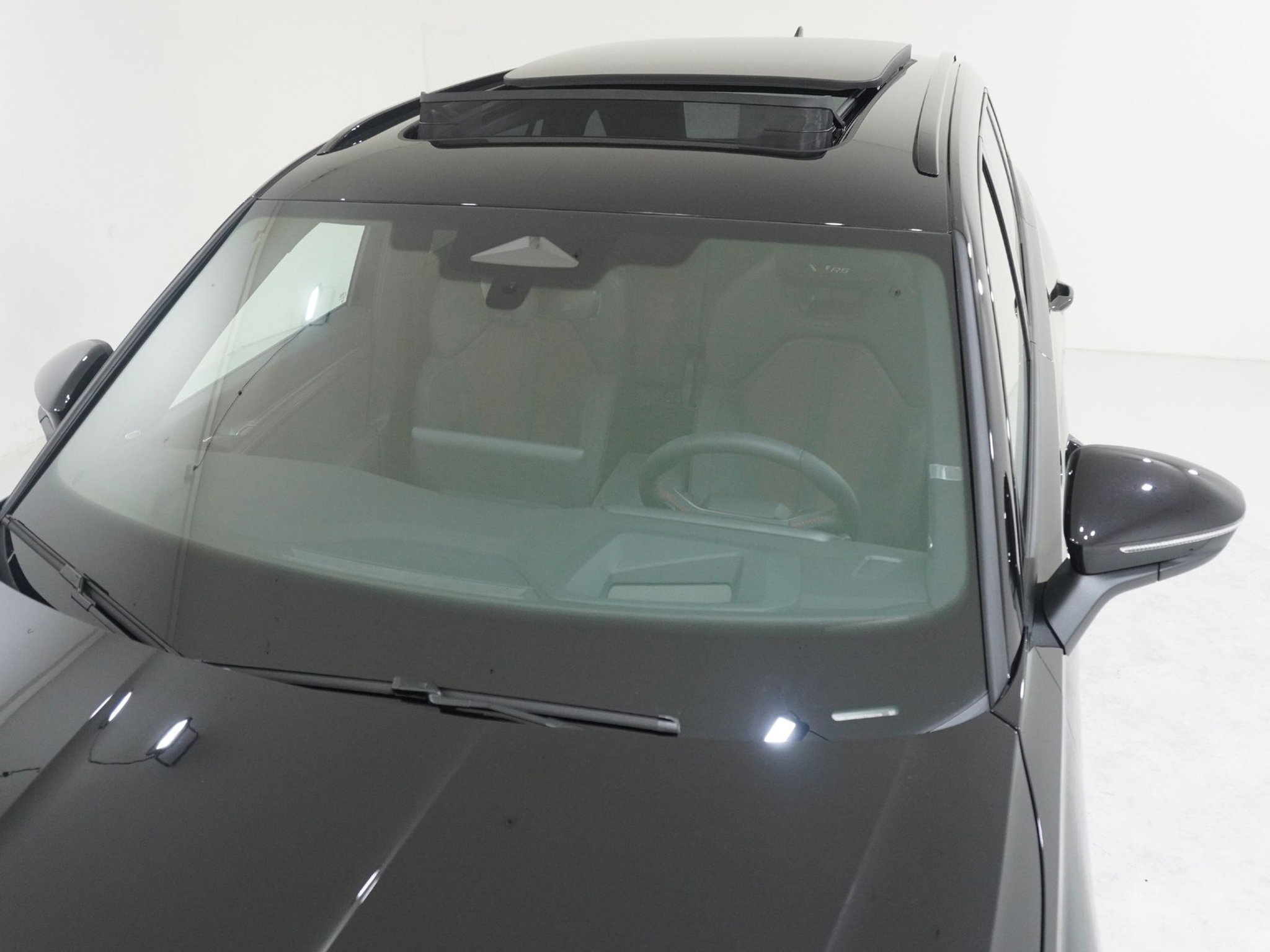 listing desktop thumbnail image 30