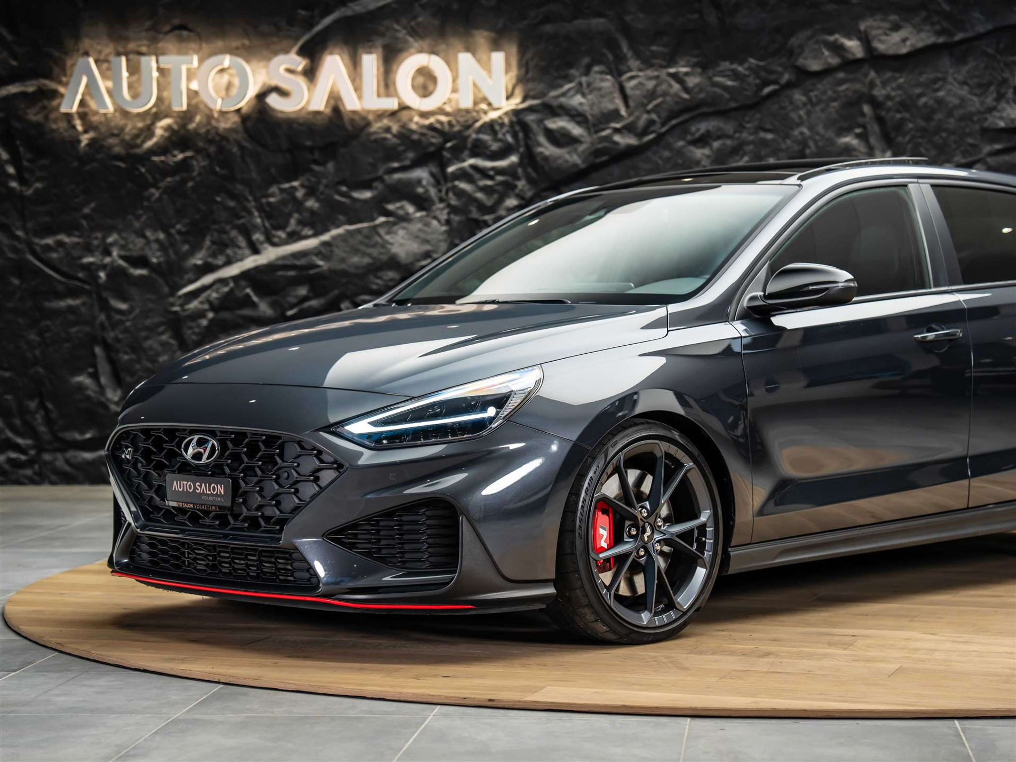 listing desktop thumbnail image 16