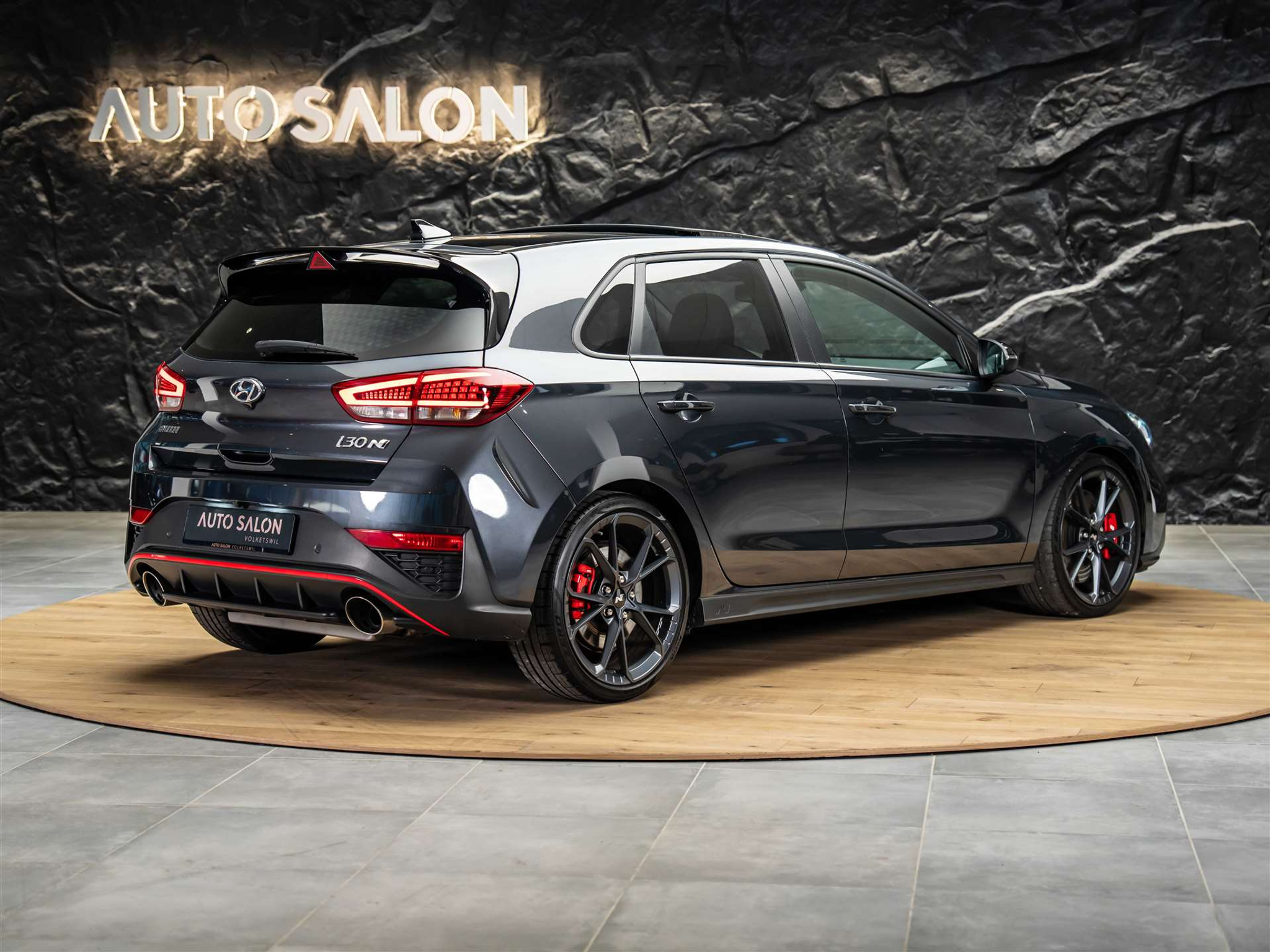 listing desktop thumbnail image 4