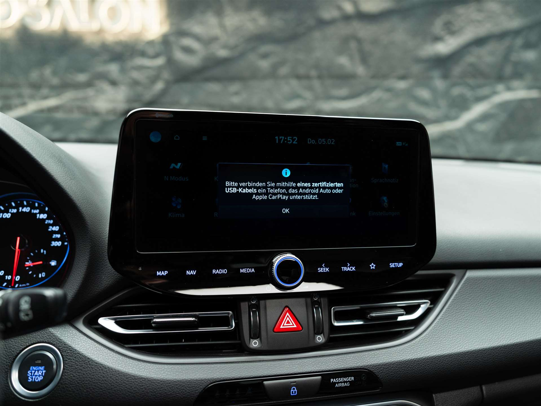 listing desktop thumbnail image 40