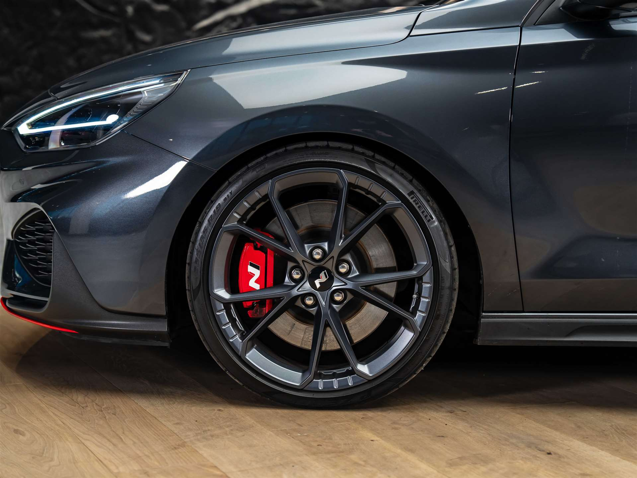 listing desktop thumbnail image 18