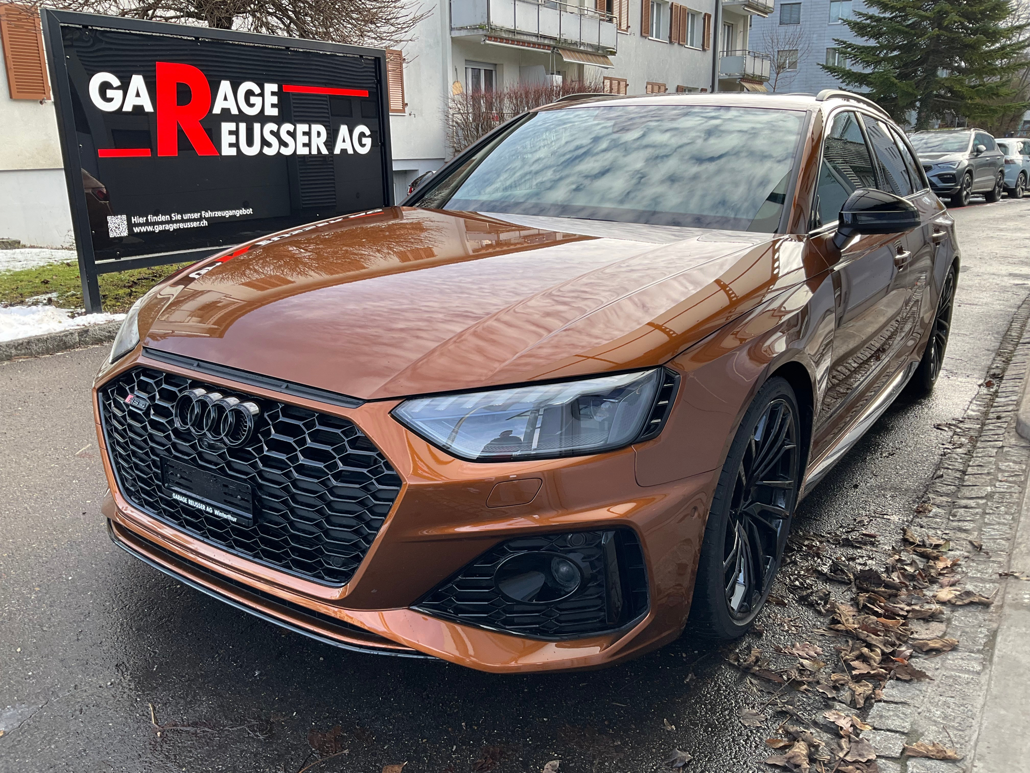 listing desktop thumbnail image 0