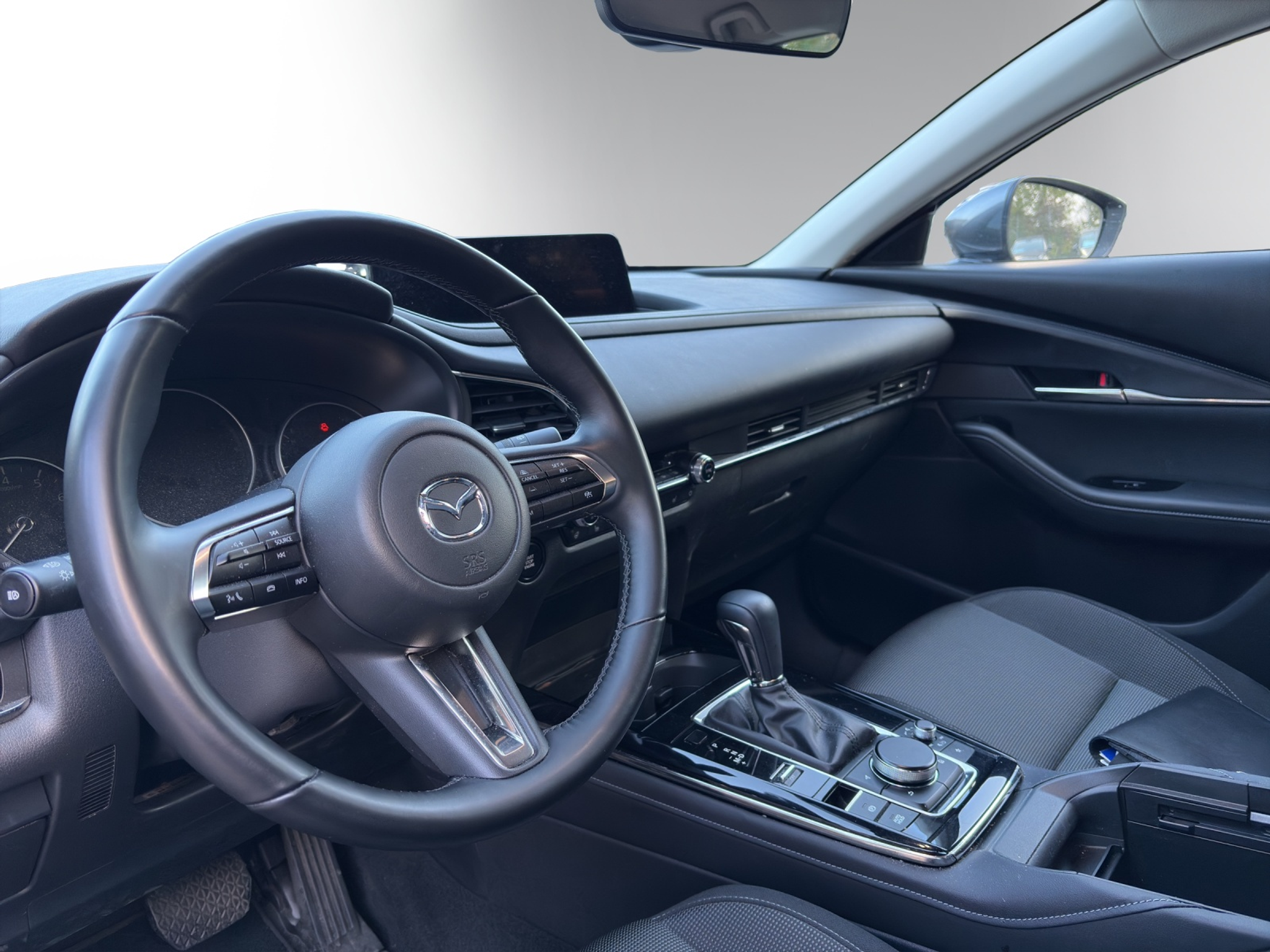 listing desktop thumbnail image 10