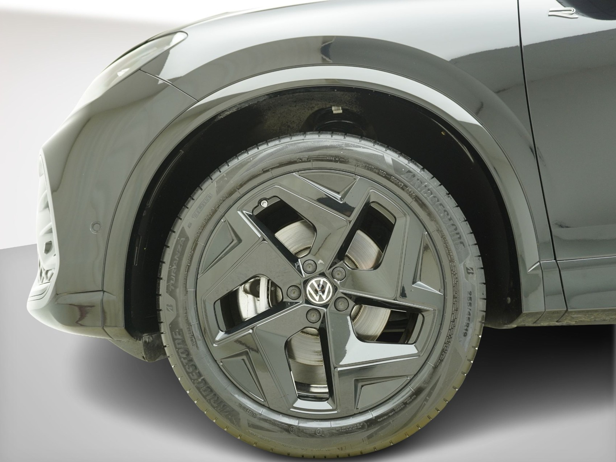 listing desktop thumbnail image 6