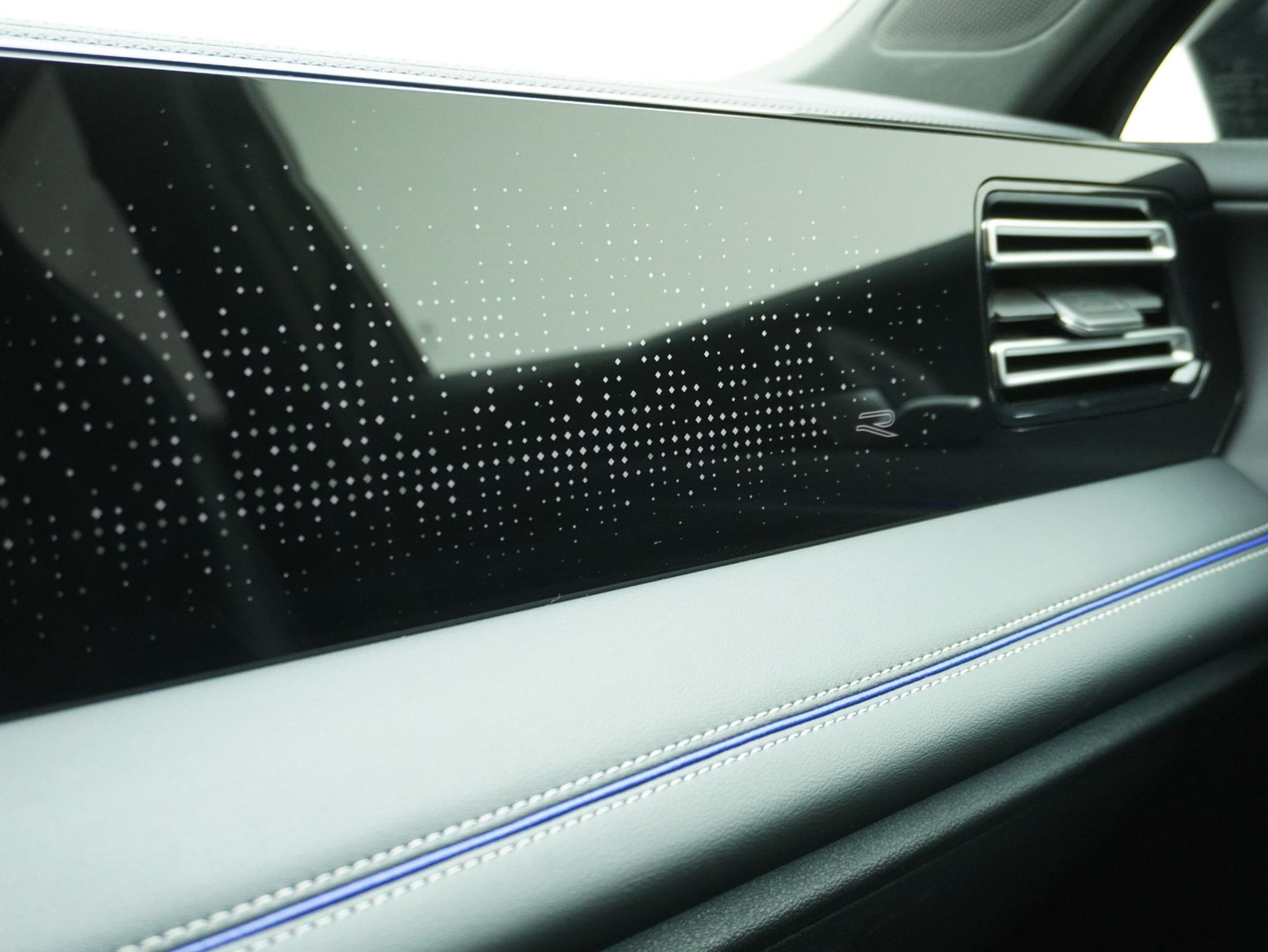 listing desktop thumbnail image 15