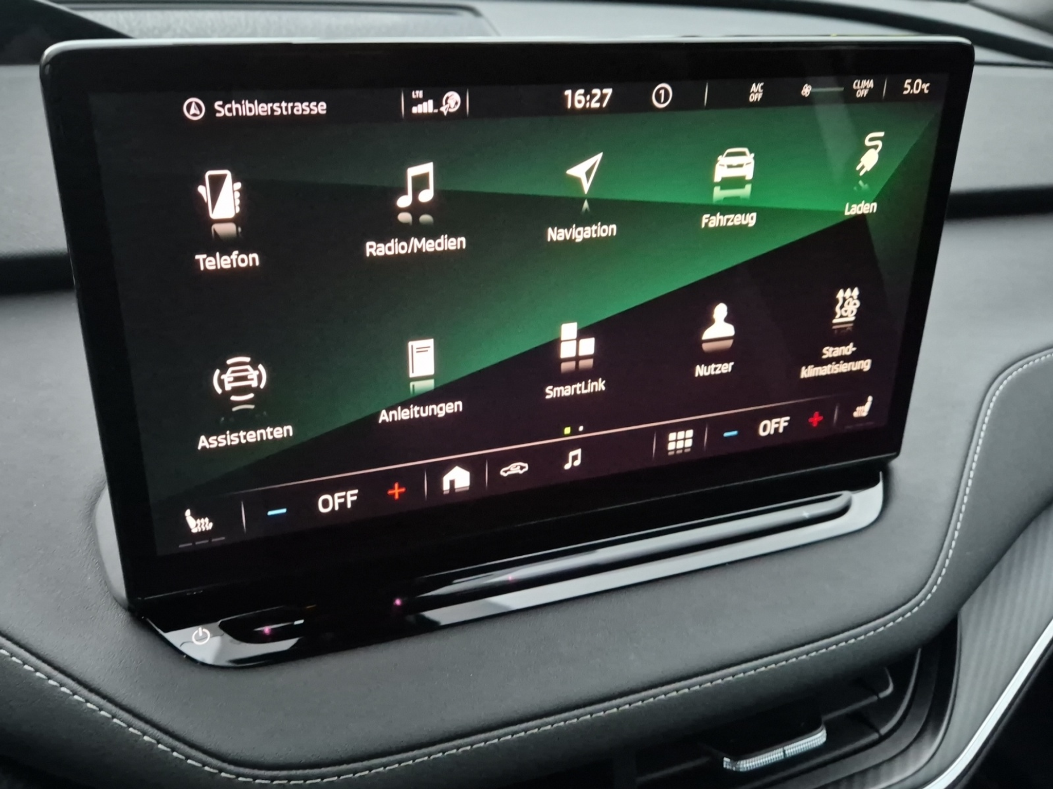 listing desktop thumbnail image 17