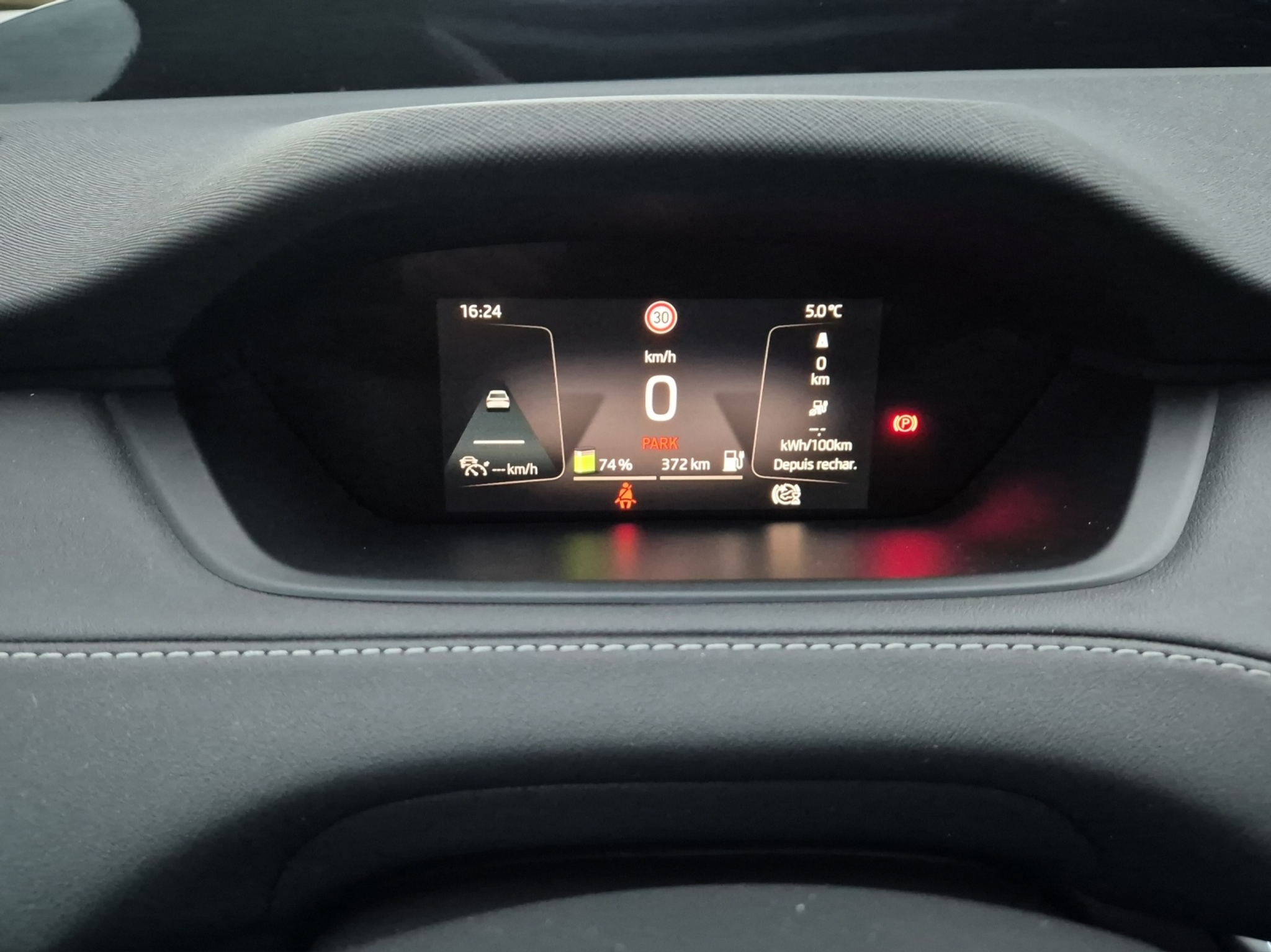 listing desktop thumbnail image 12