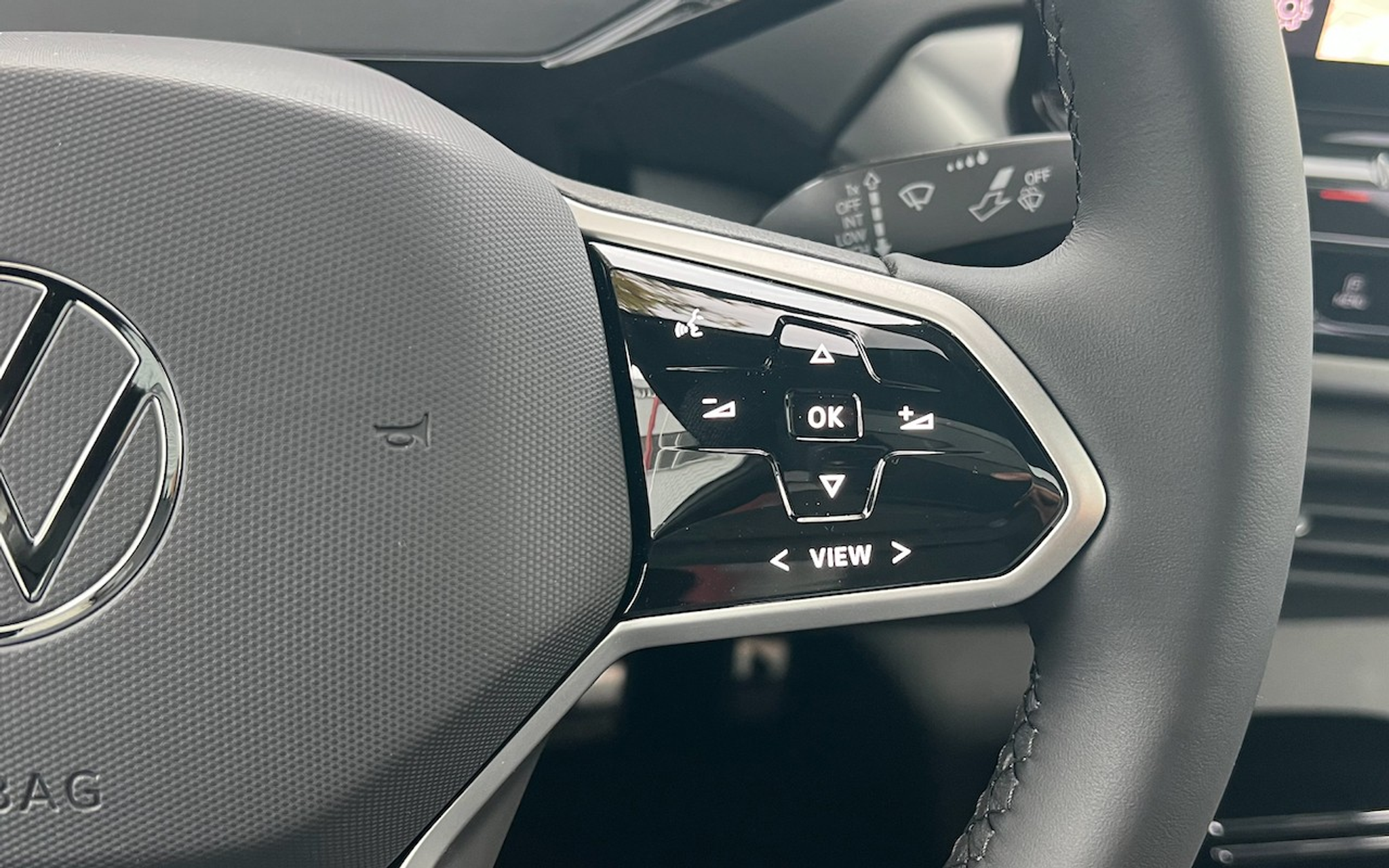 listing desktop thumbnail image 11