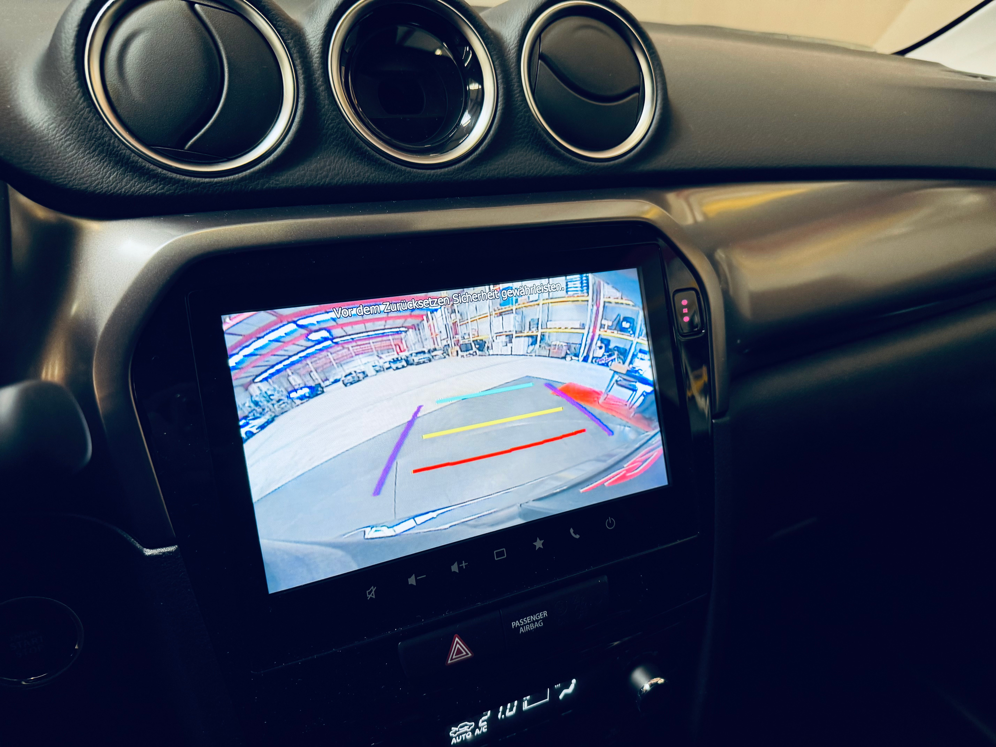 listing desktop thumbnail image 18