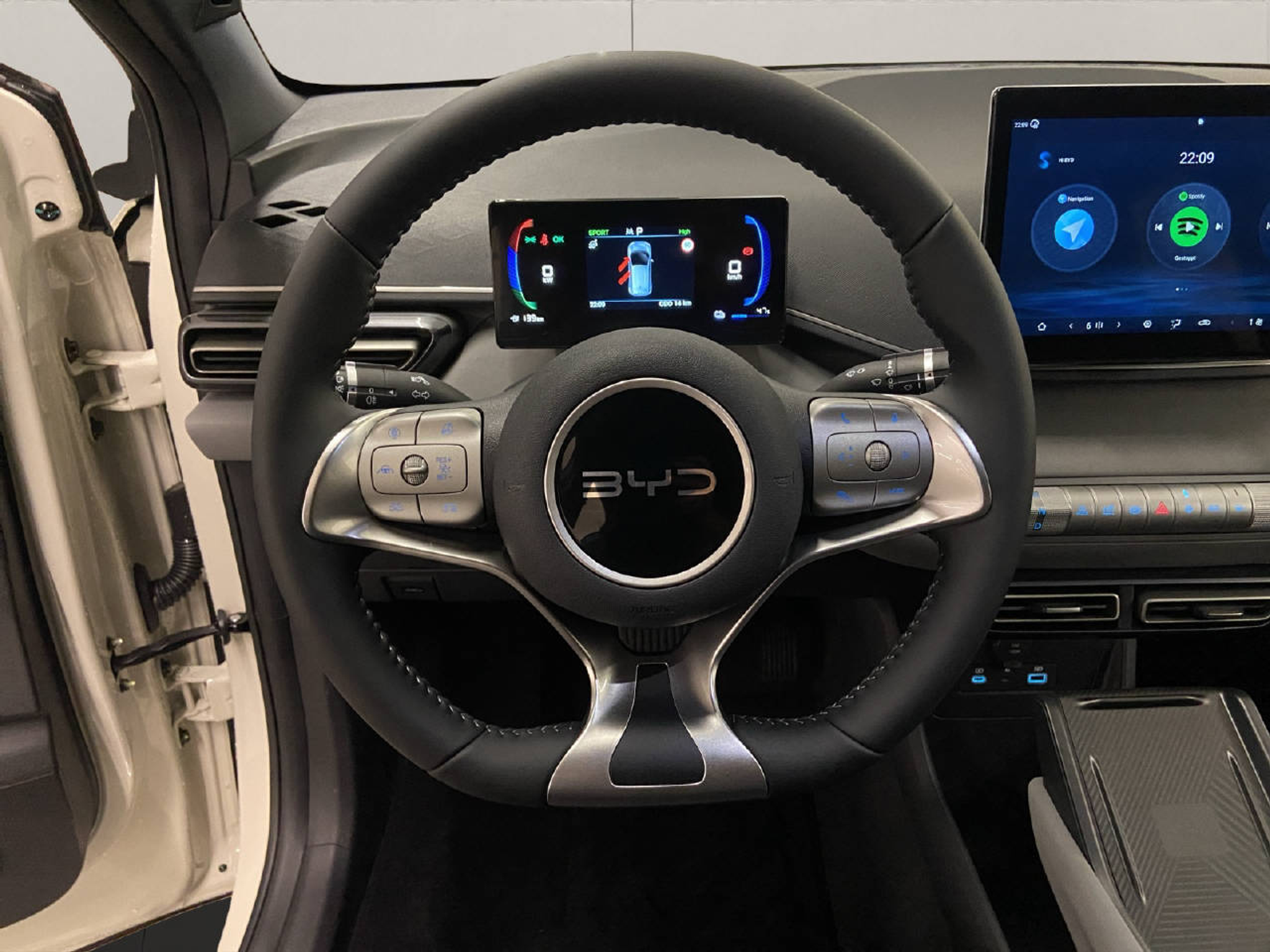 listing desktop thumbnail image 6