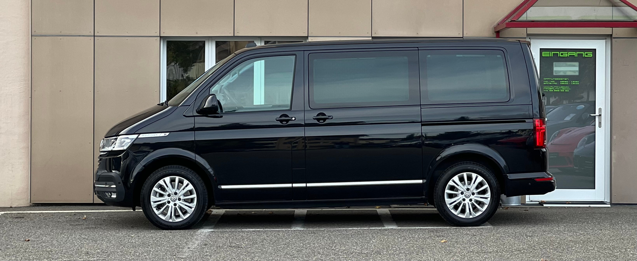 listing desktop thumbnail image 7