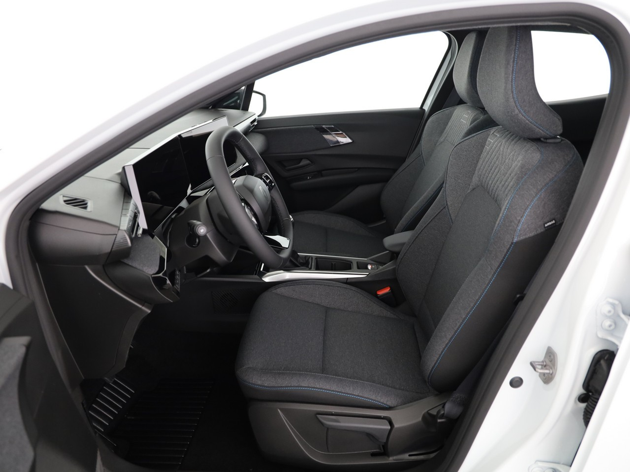 listing desktop thumbnail image 5