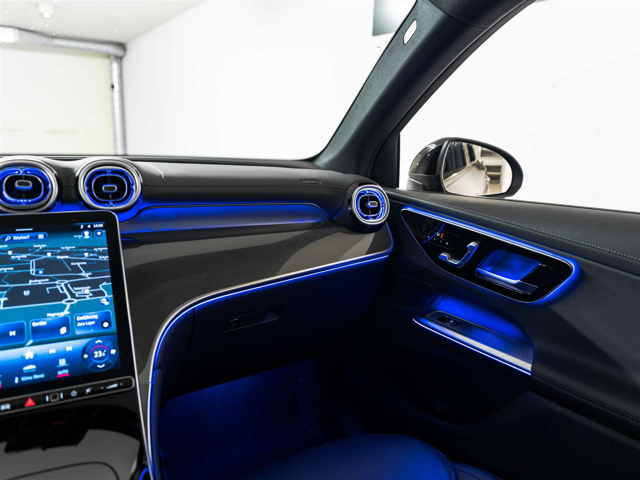 listing desktop thumbnail image 19