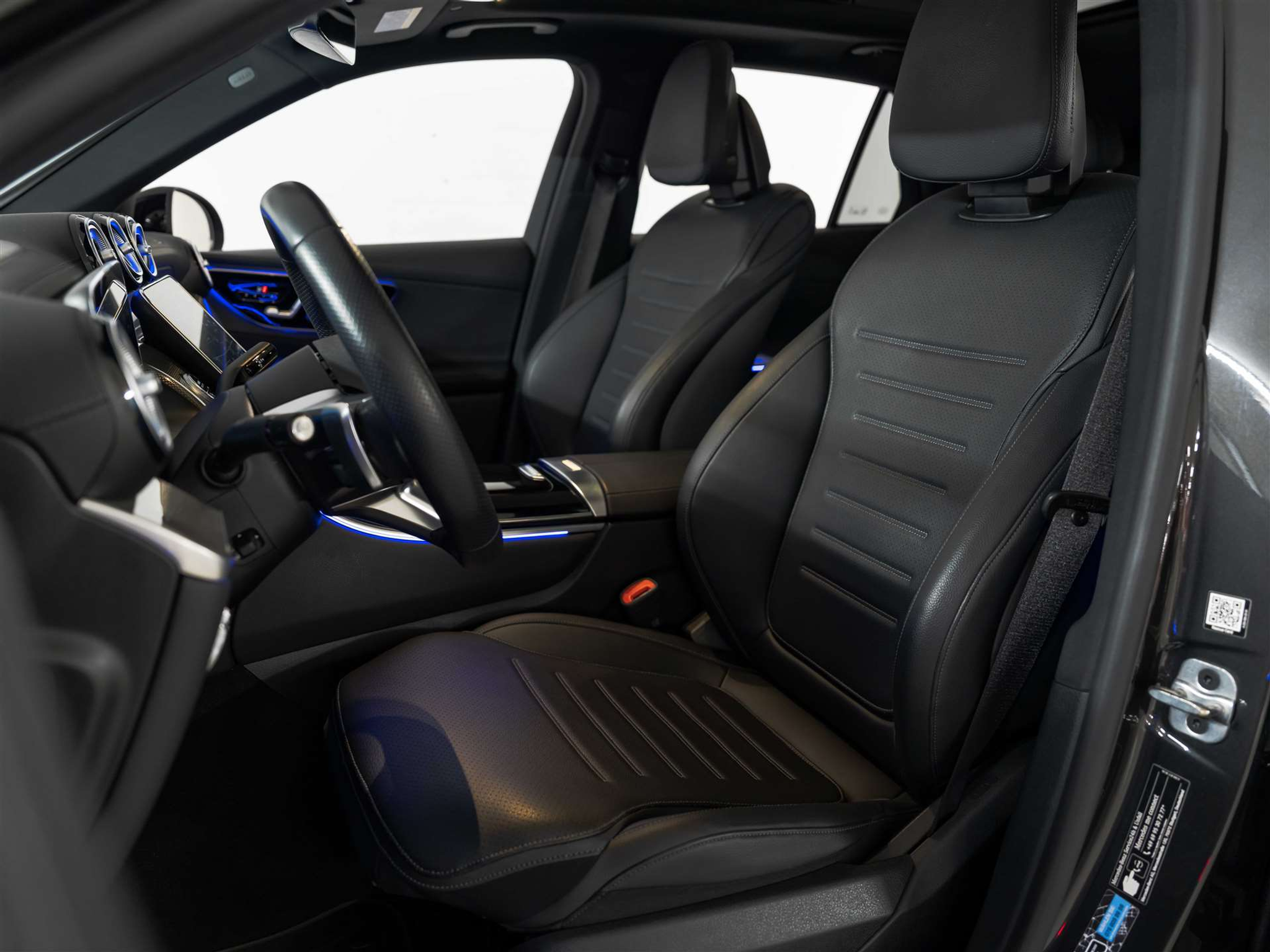 listing desktop thumbnail image 9