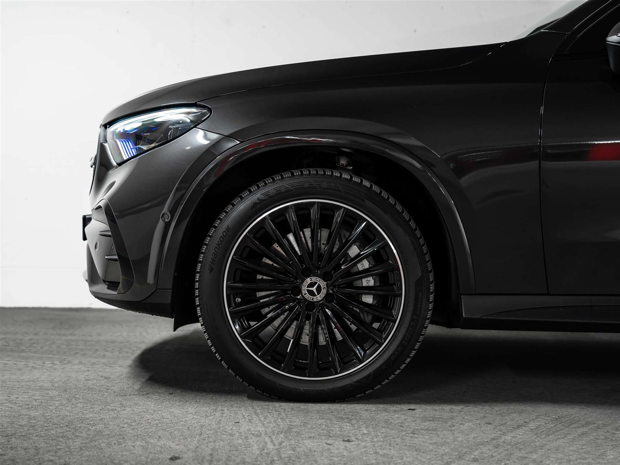 listing desktop thumbnail image 43