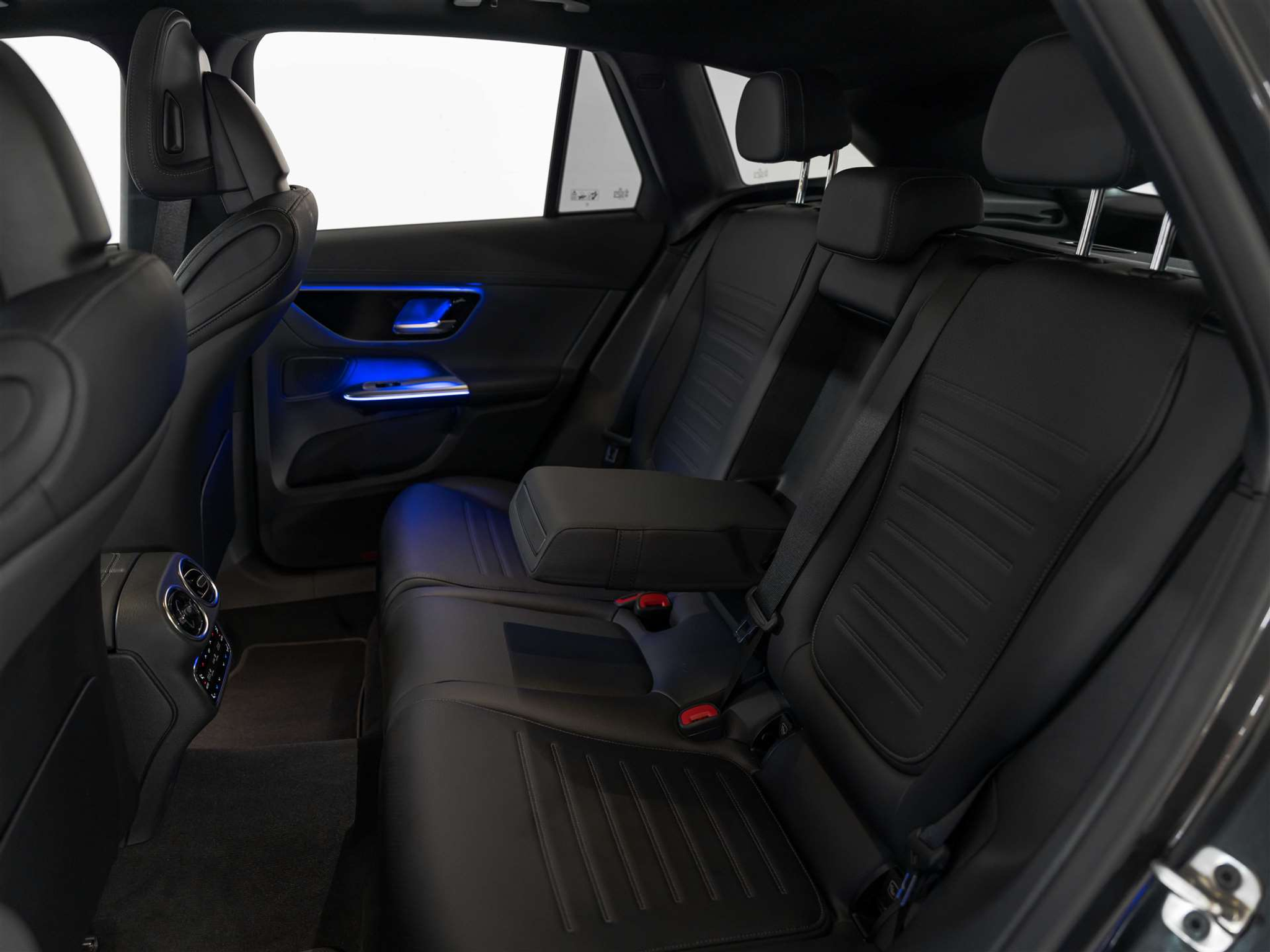 listing desktop thumbnail image 14