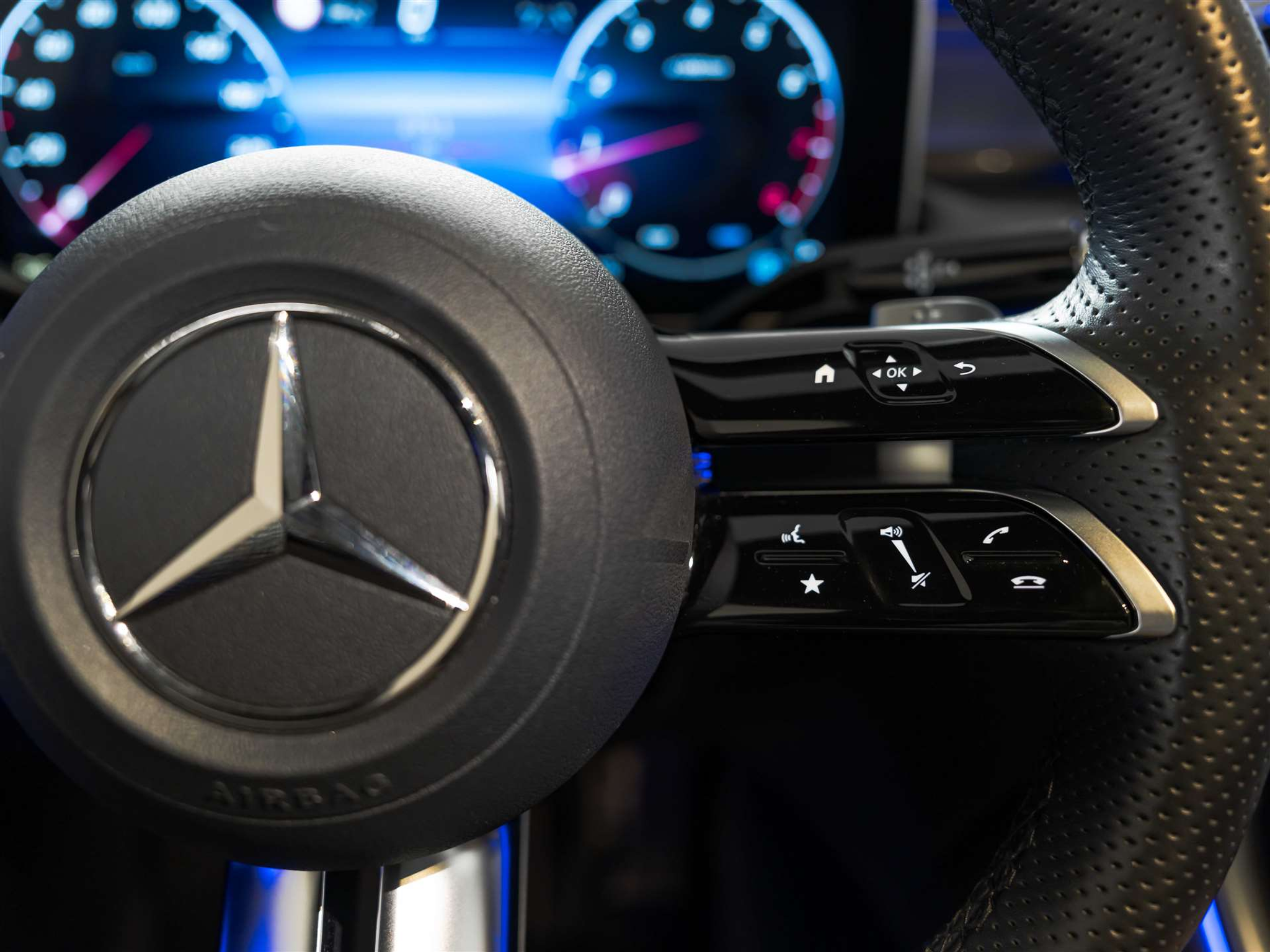 listing desktop thumbnail image 22