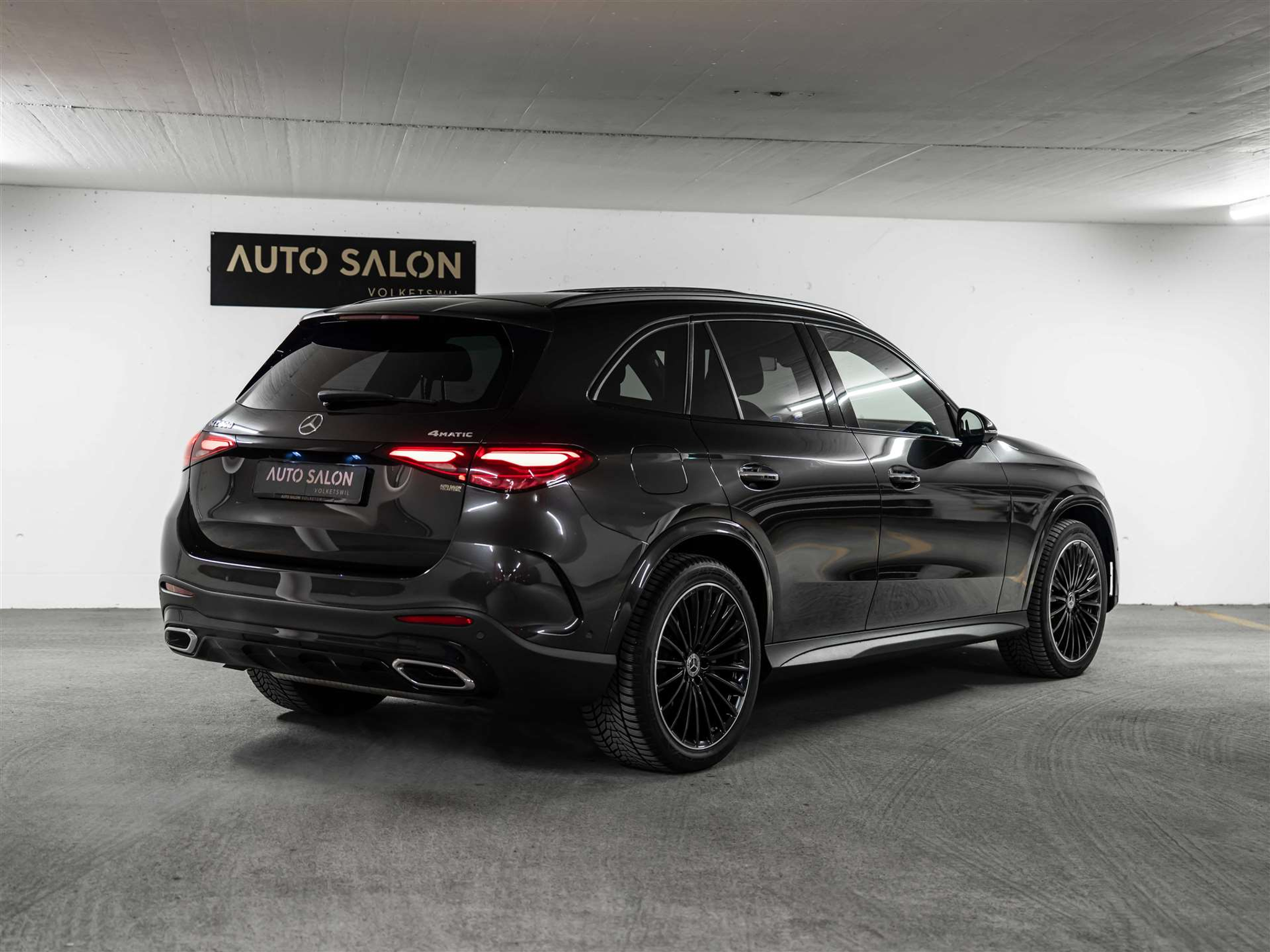 listing desktop thumbnail image 4