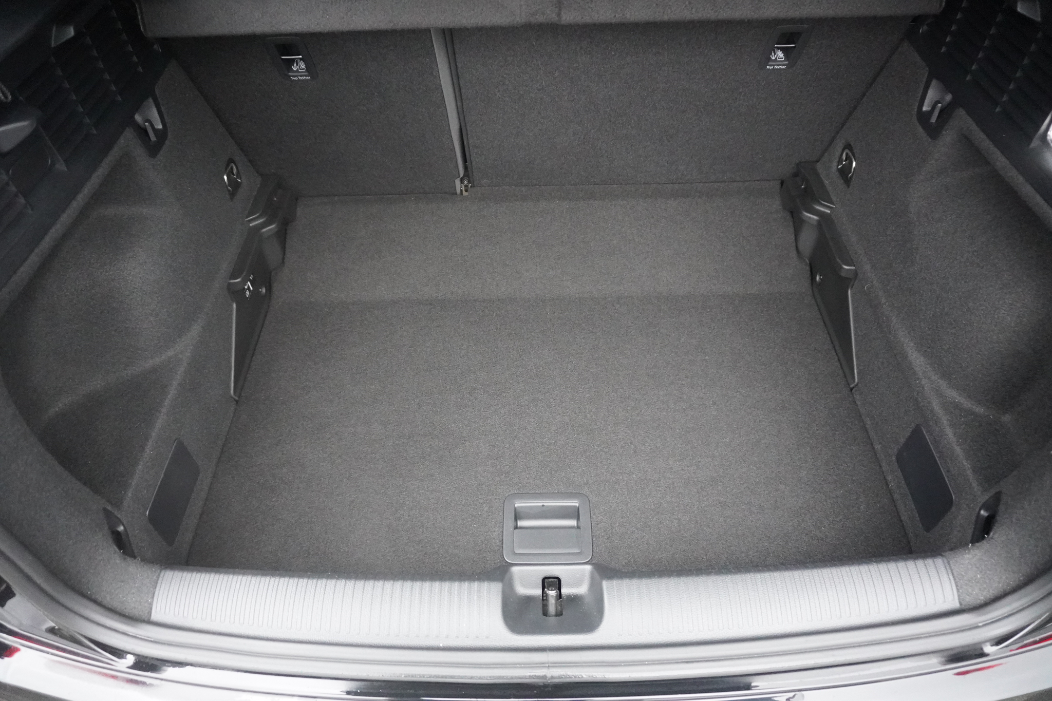 listing desktop thumbnail image 9