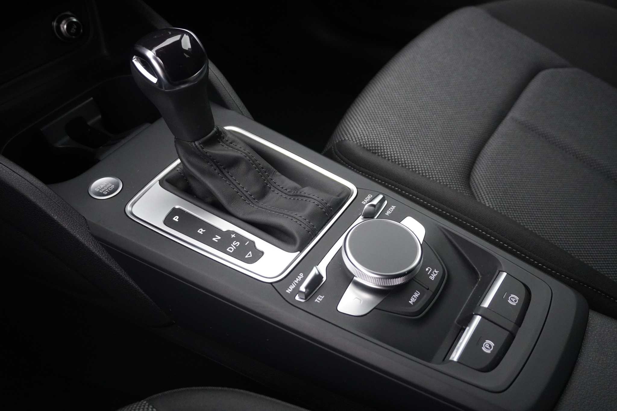 listing desktop thumbnail image 14