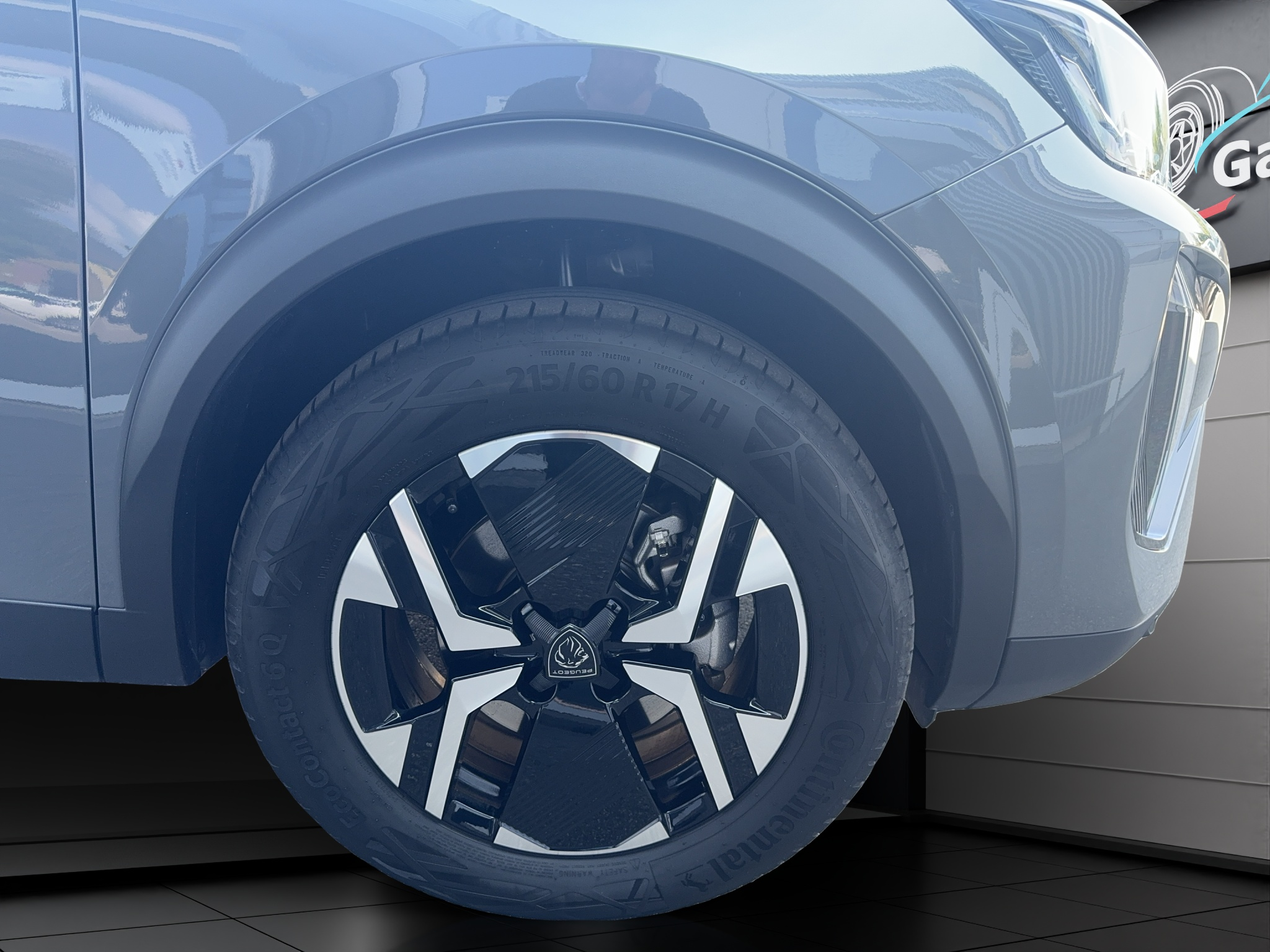 listing desktop thumbnail image 19