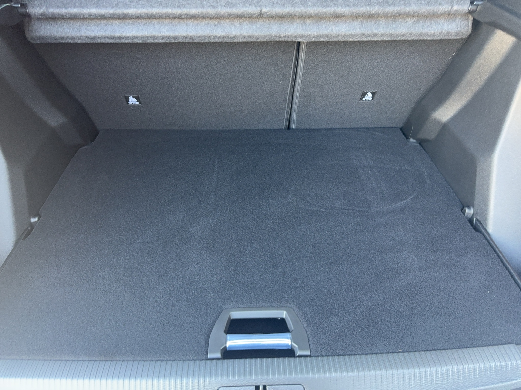 listing desktop thumbnail image 16