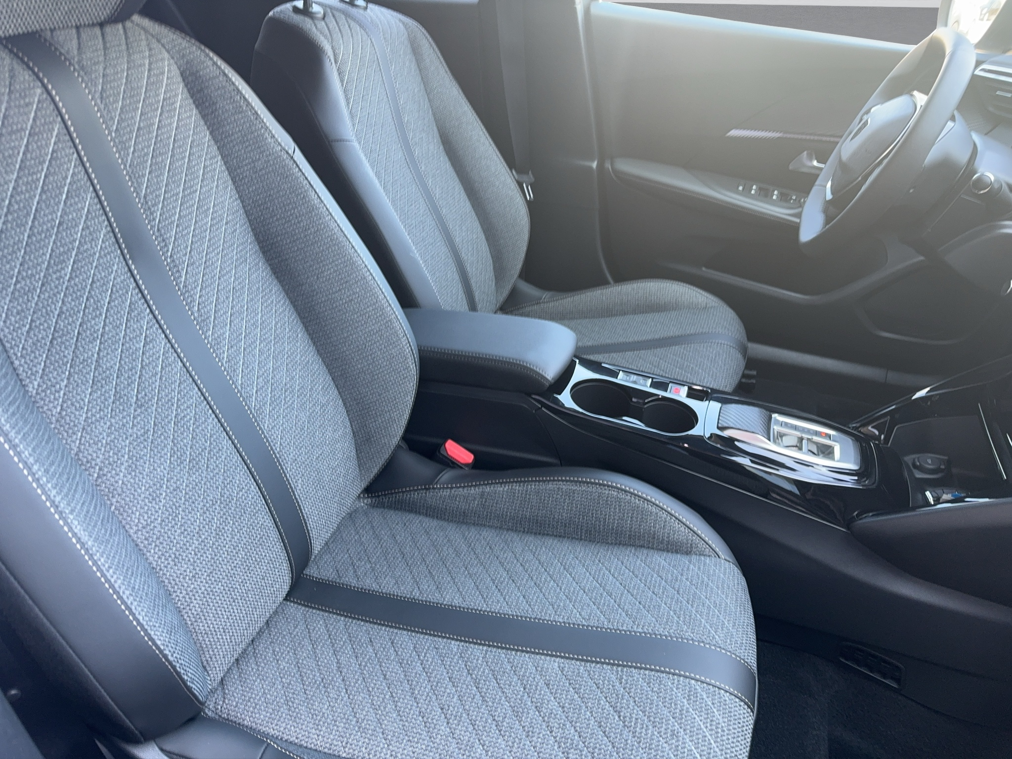 listing desktop thumbnail image 14