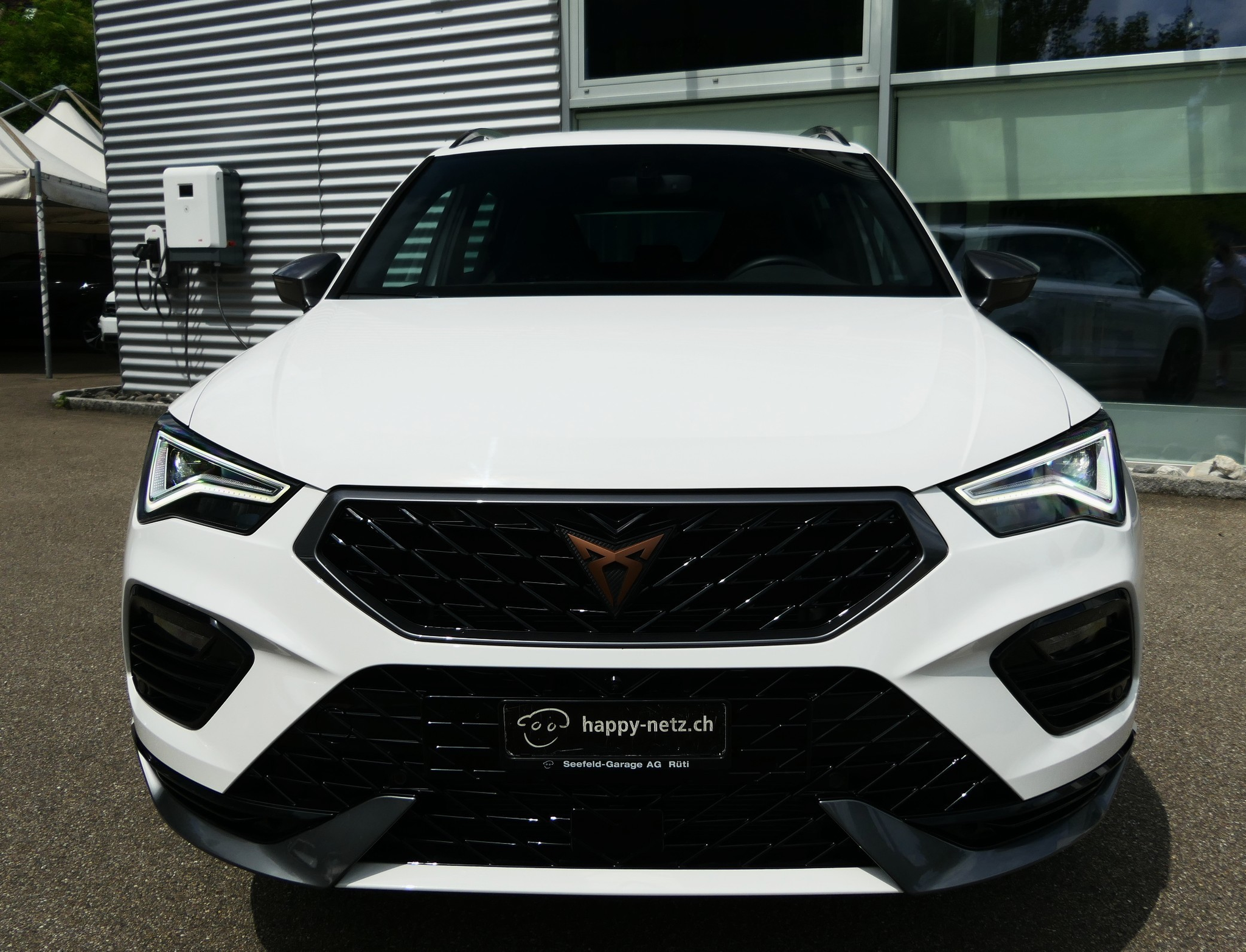 car-image-1