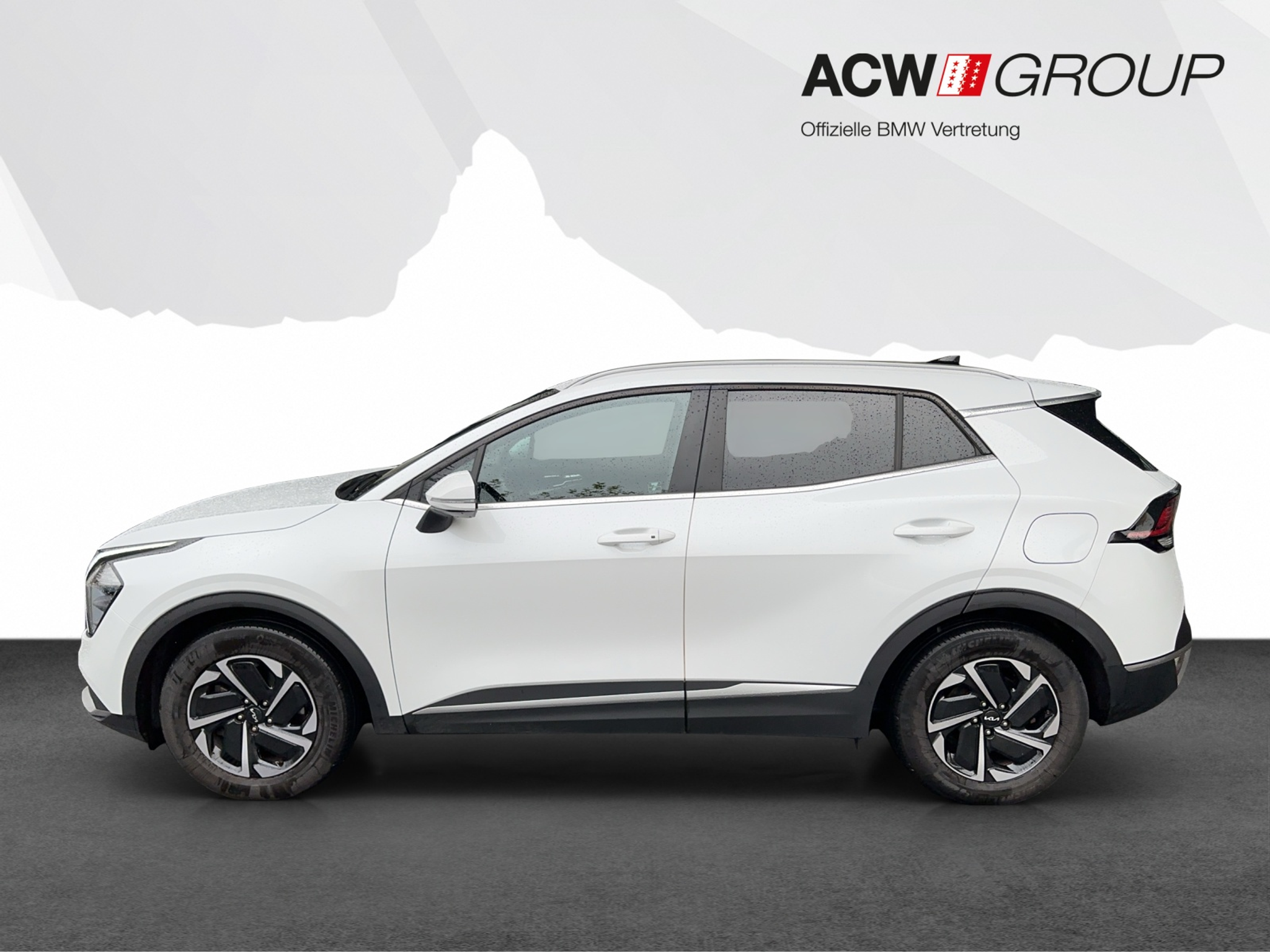 listing desktop thumbnail image 1