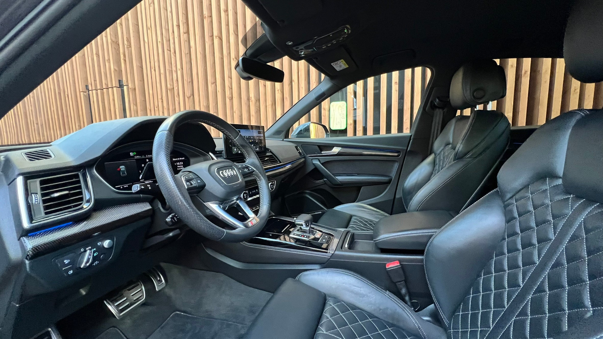 listing desktop thumbnail image 19