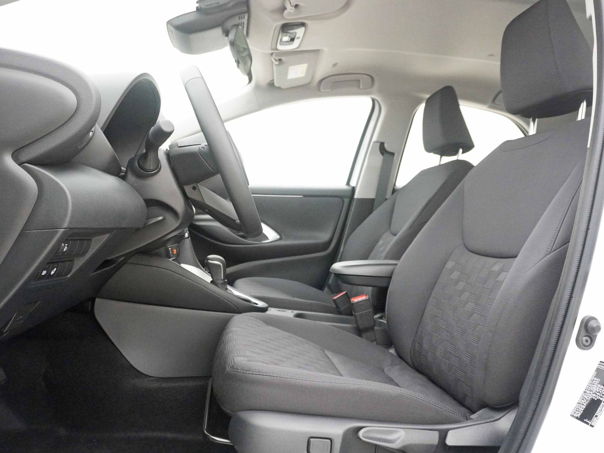 listing desktop thumbnail image 6