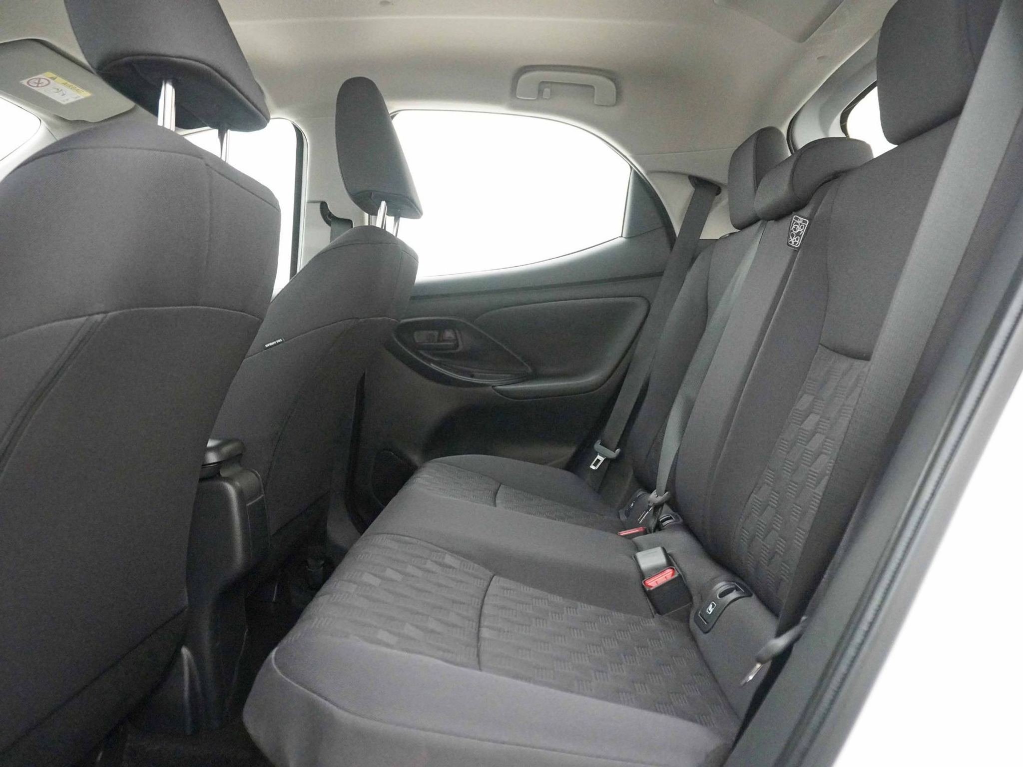 listing desktop thumbnail image 17