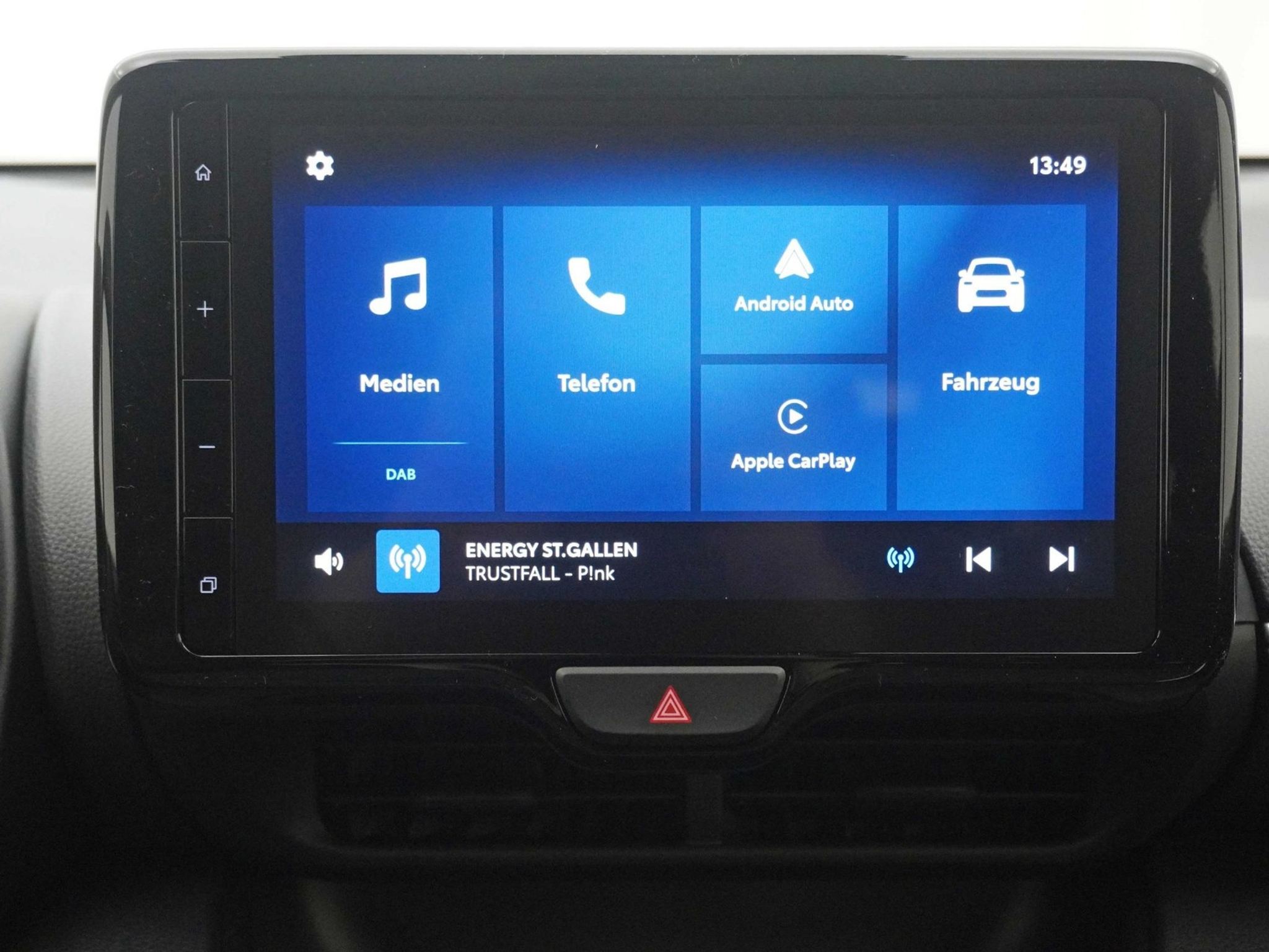 listing desktop thumbnail image 13