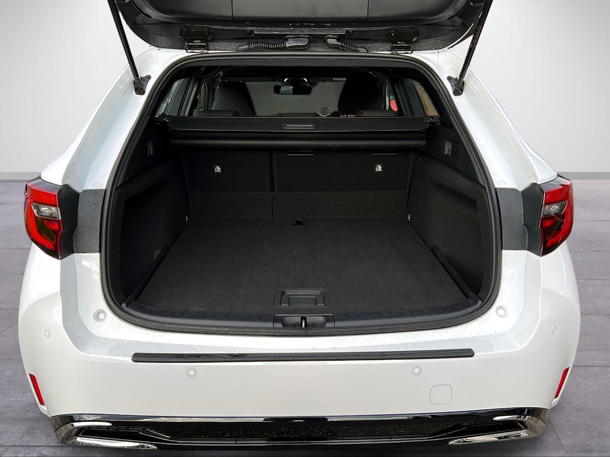 listing desktop thumbnail image 5