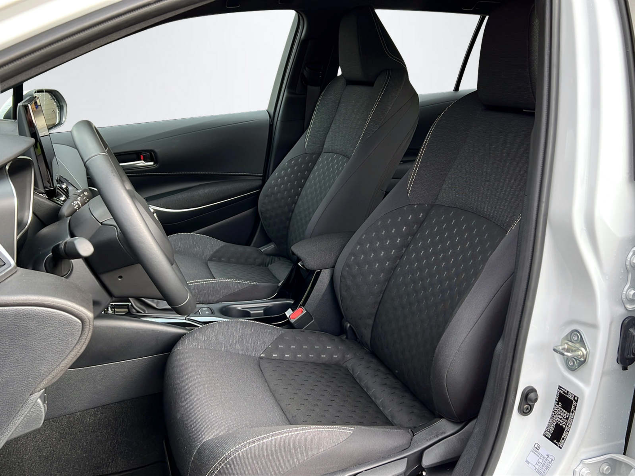 listing desktop thumbnail image 14