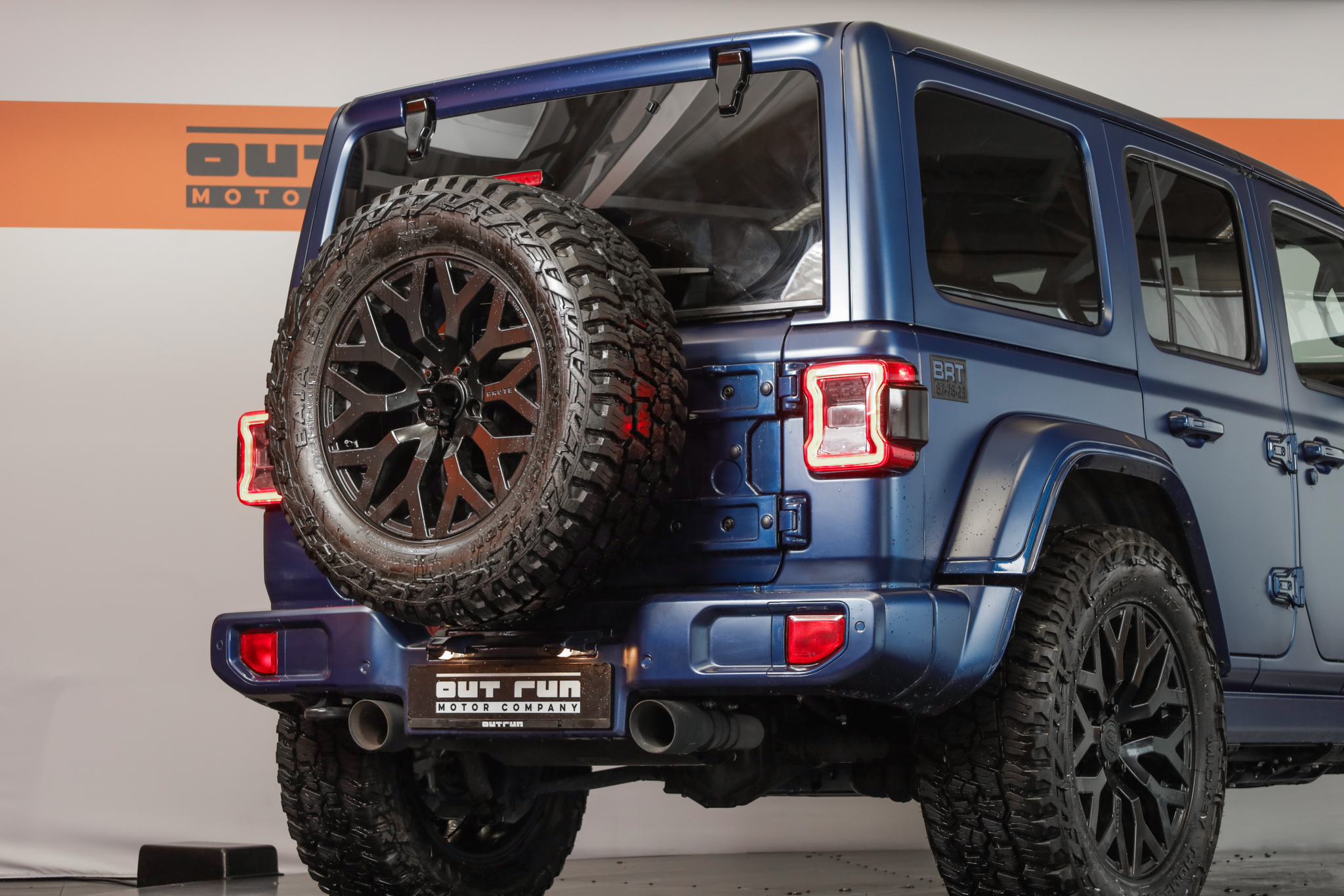 listing desktop thumbnail image 4