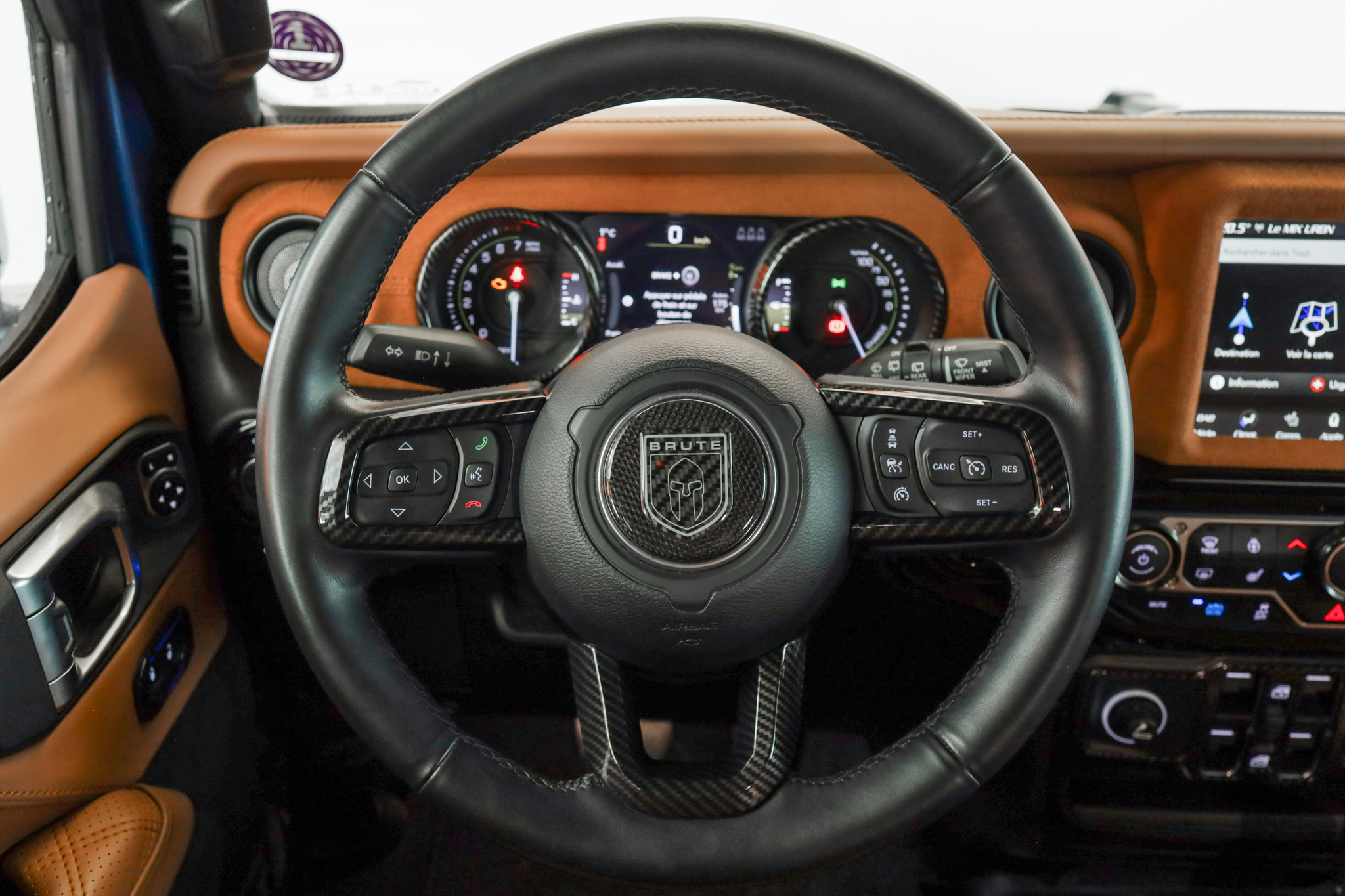 listing desktop thumbnail image 15