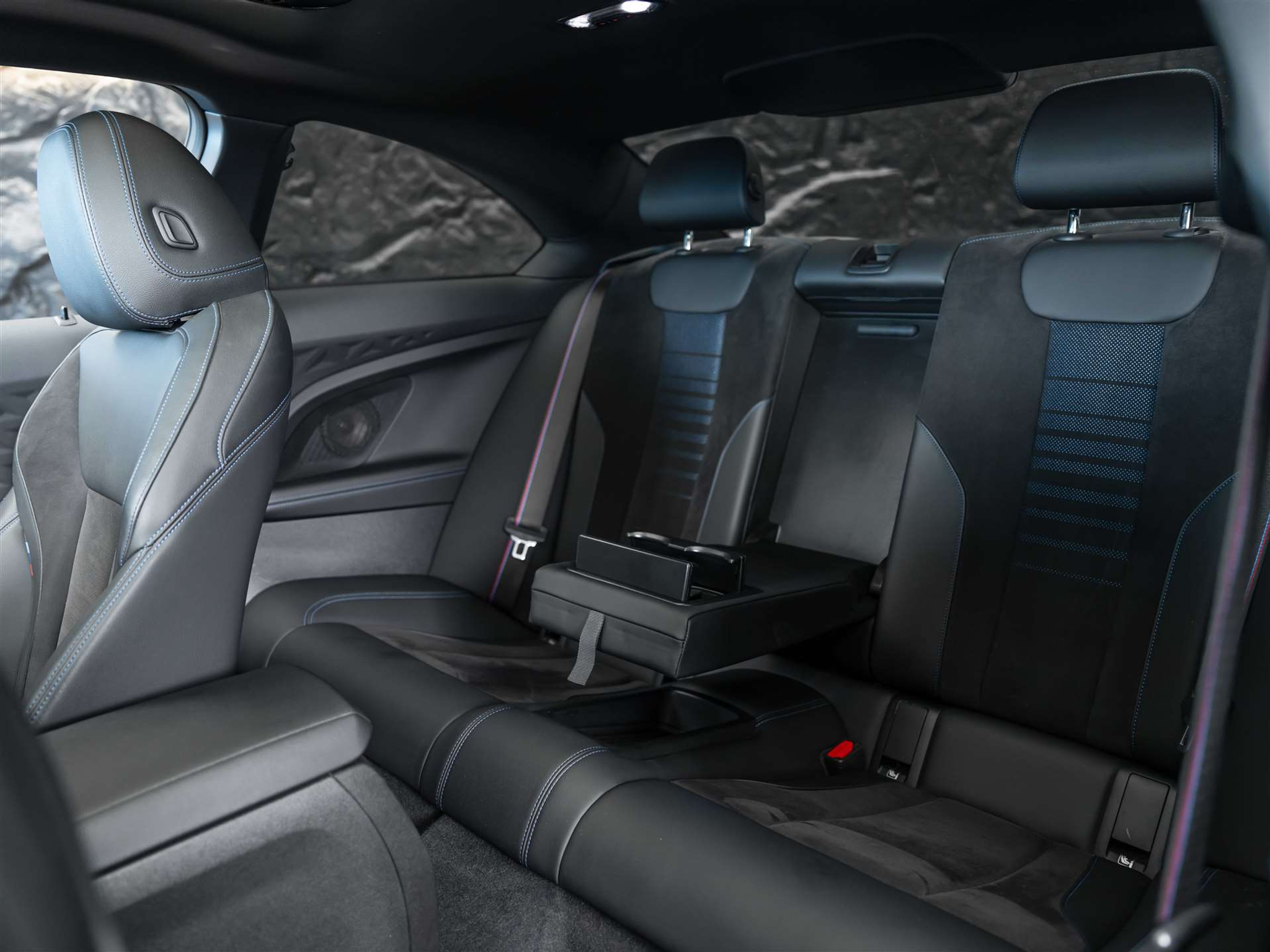 listing desktop thumbnail image 10