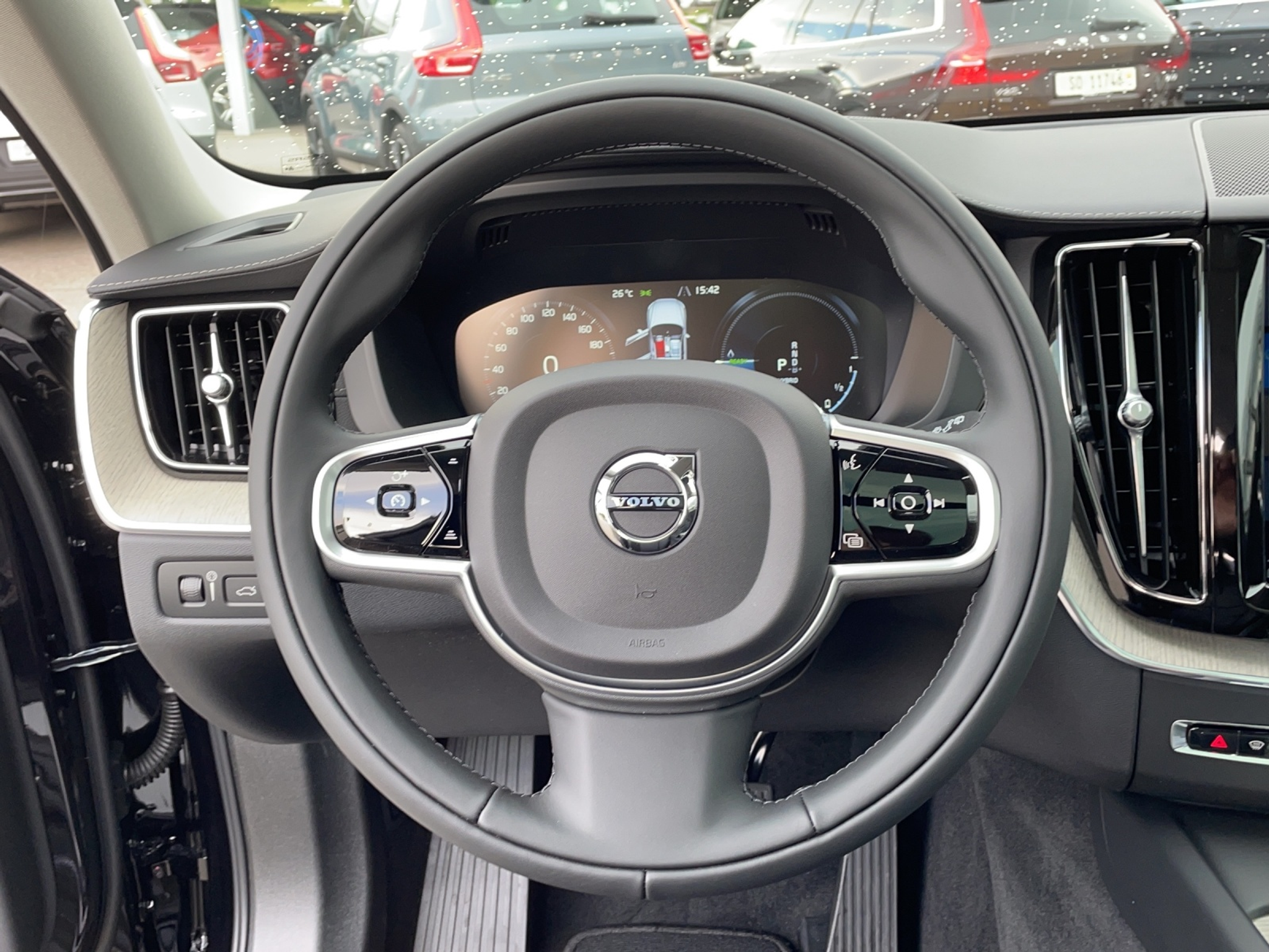 listing desktop thumbnail image 13