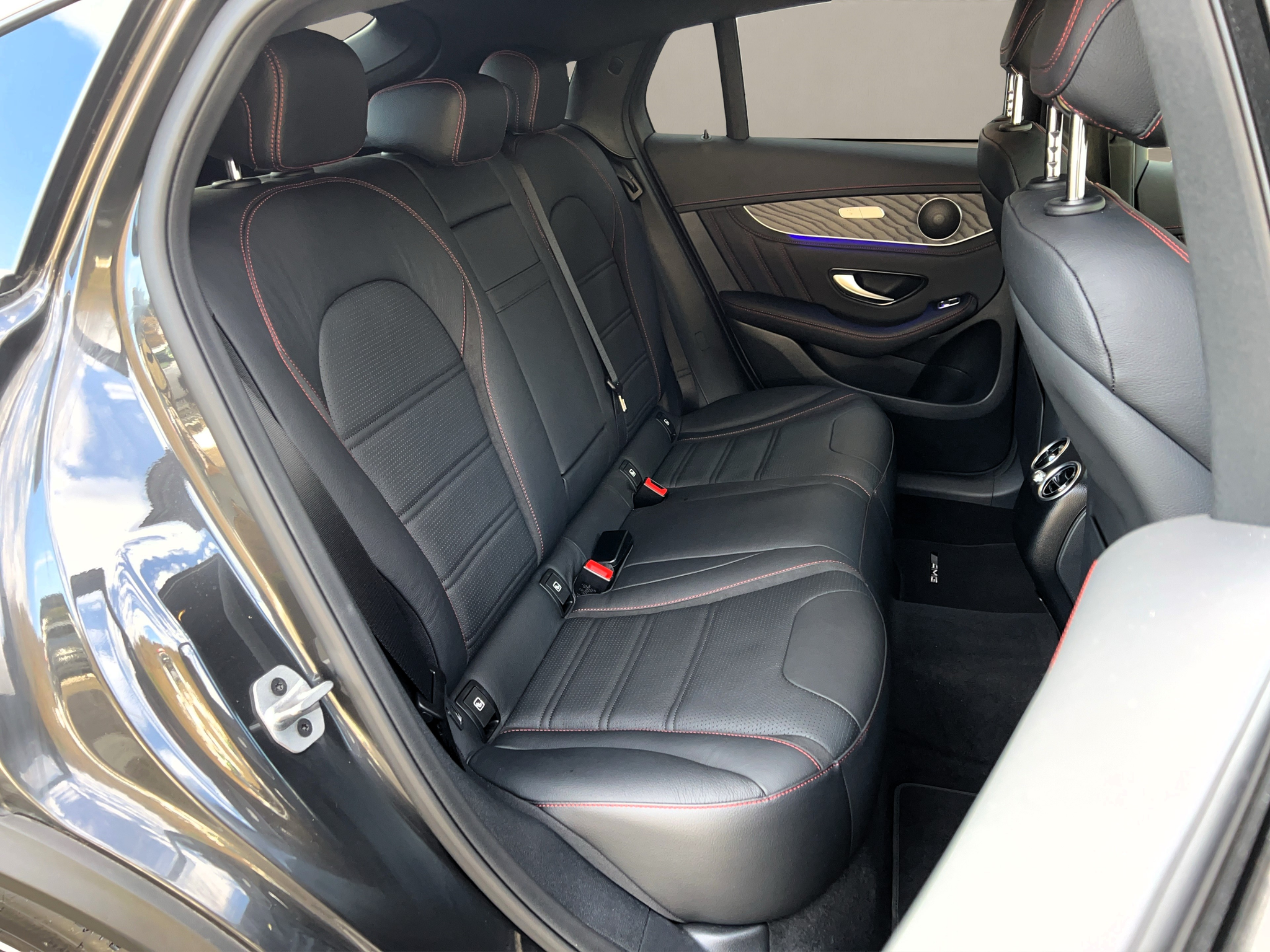 listing desktop thumbnail image 14