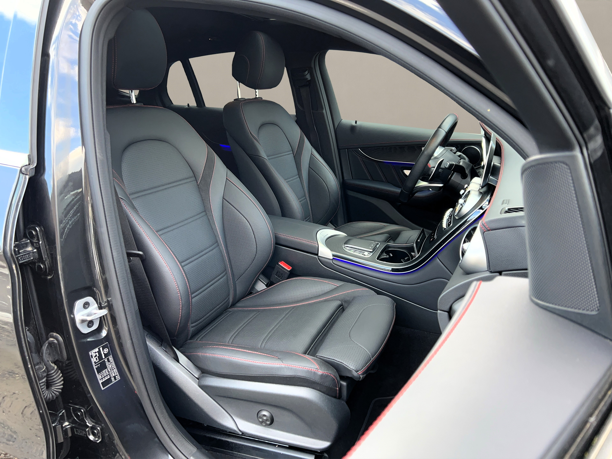 listing desktop thumbnail image 9