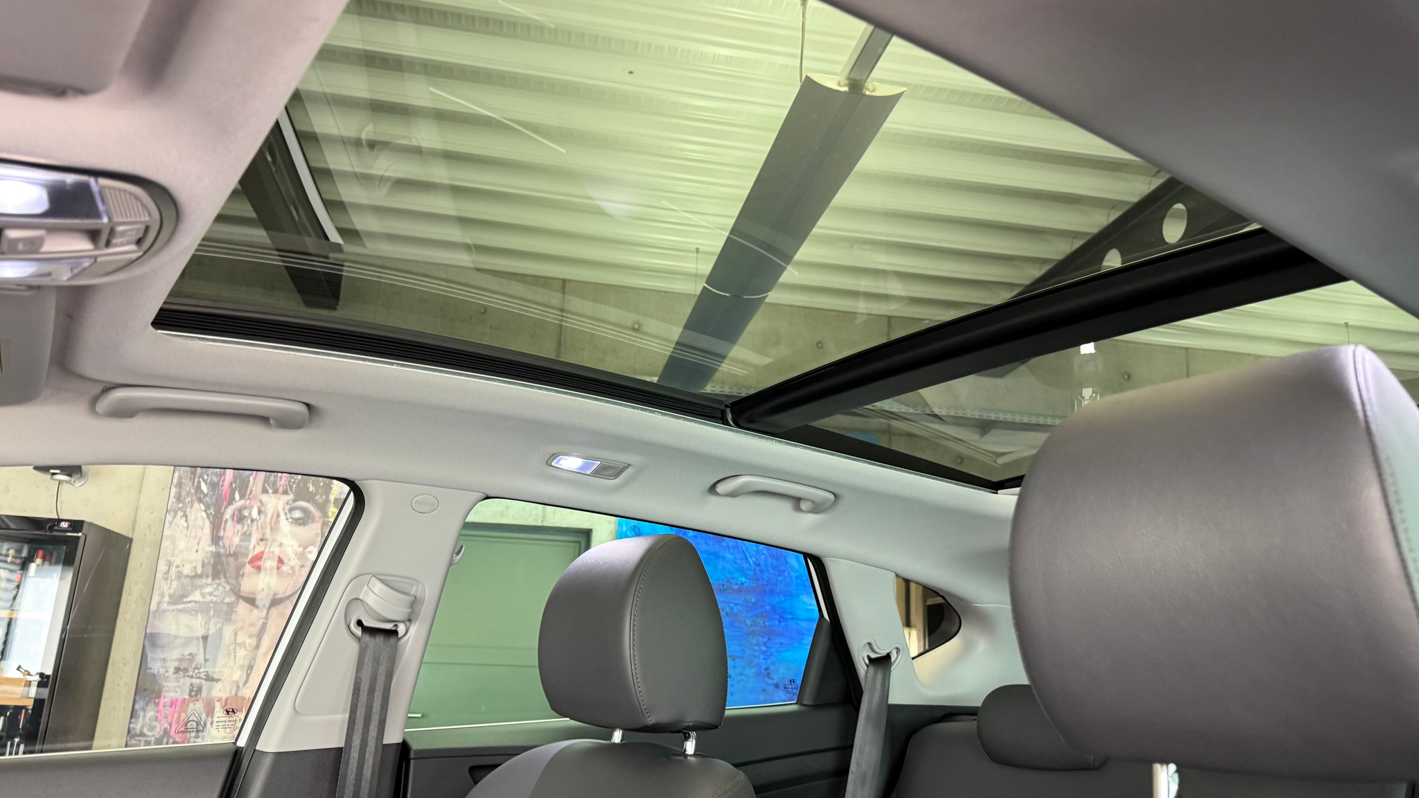 listing desktop thumbnail image 2