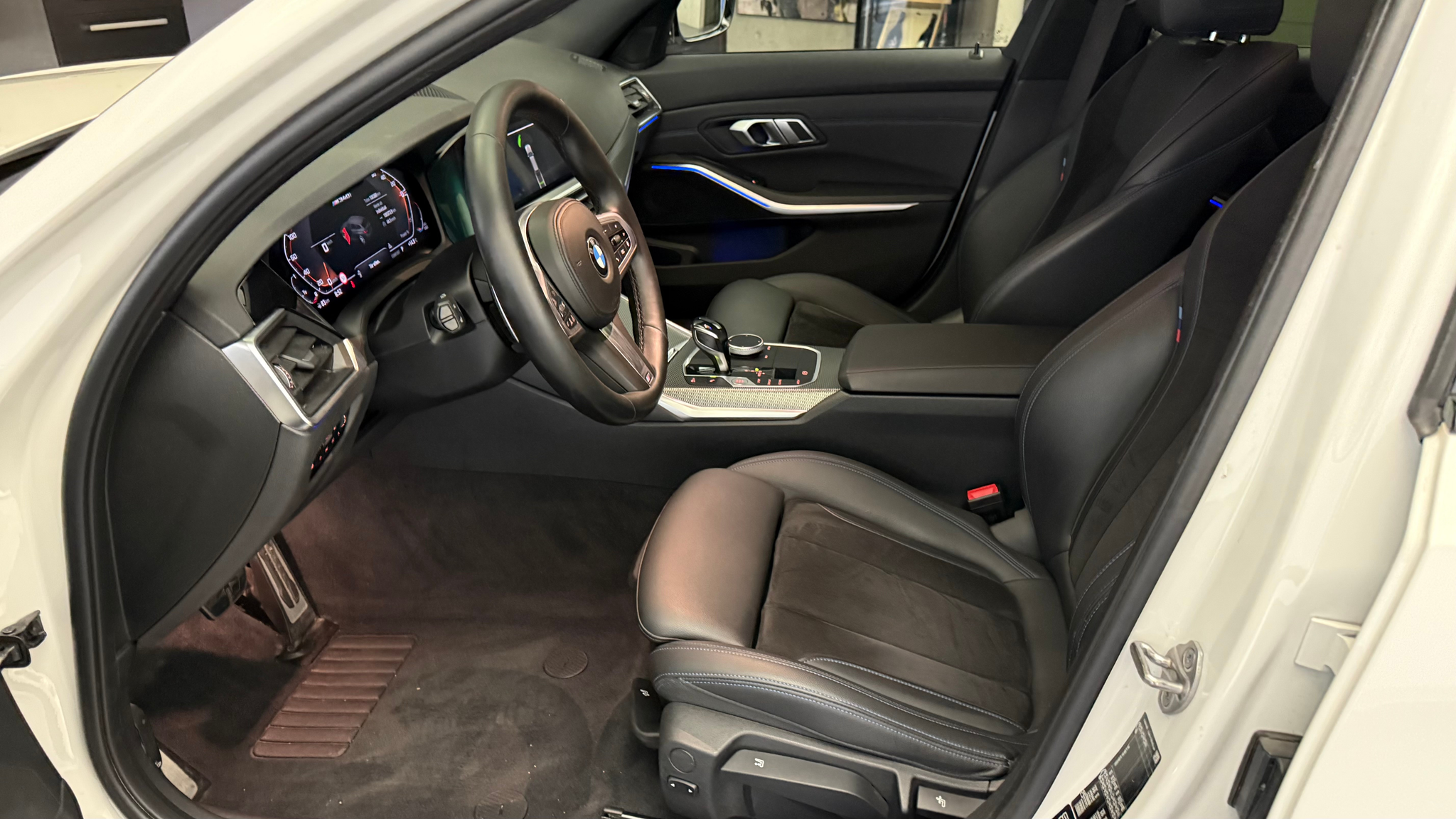 listing desktop thumbnail image 14