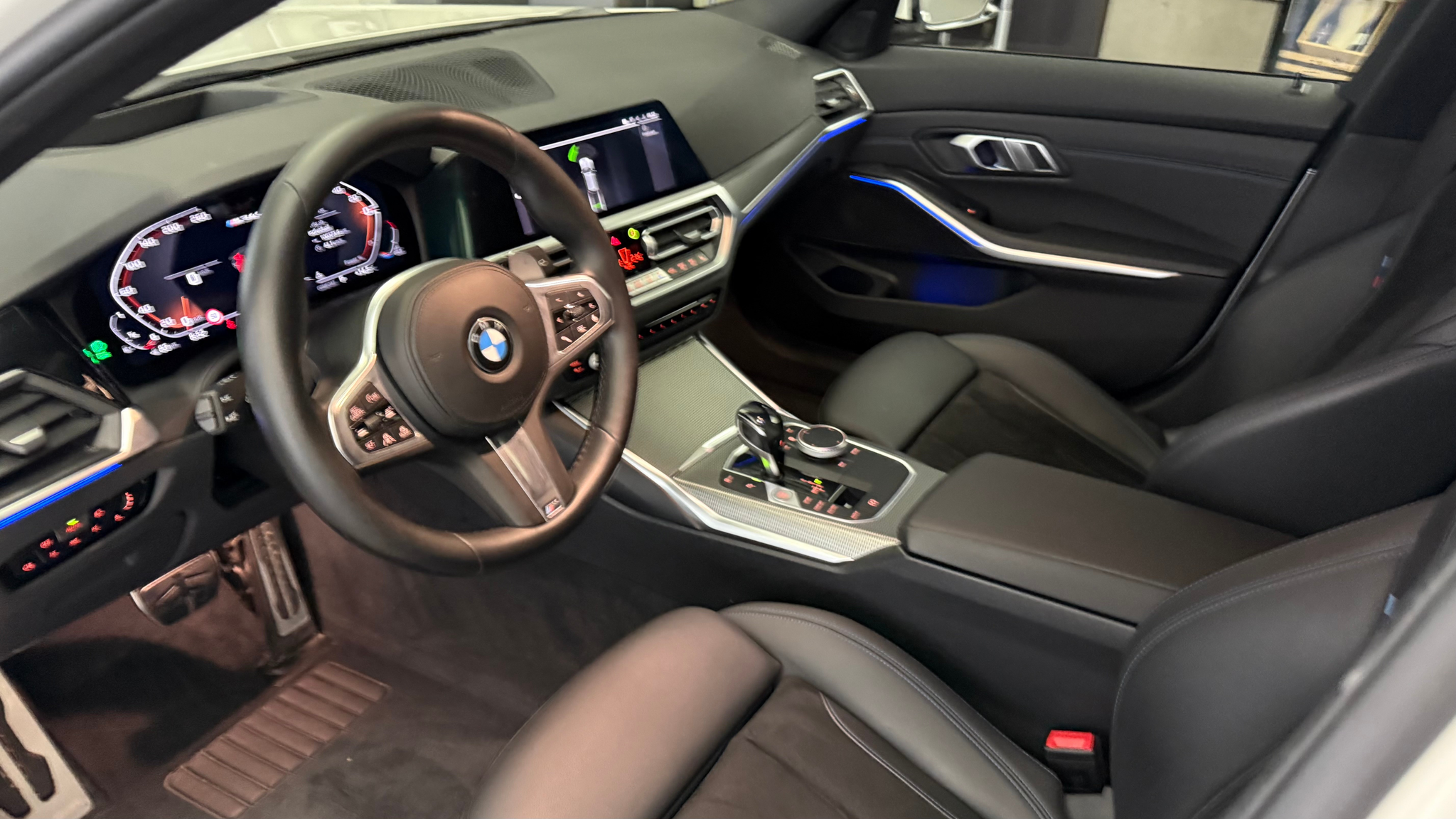 listing desktop thumbnail image 18