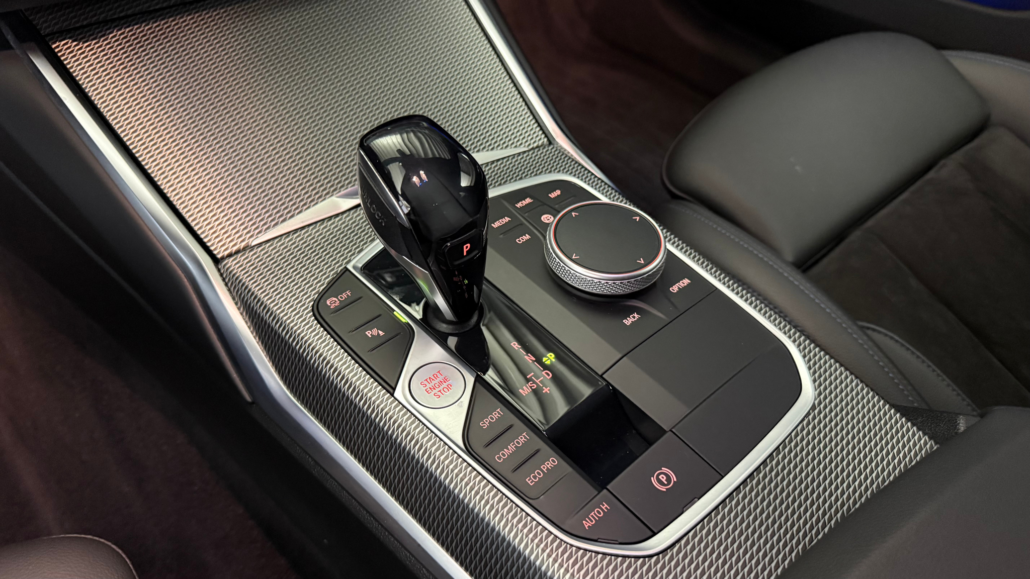 listing desktop thumbnail image 19