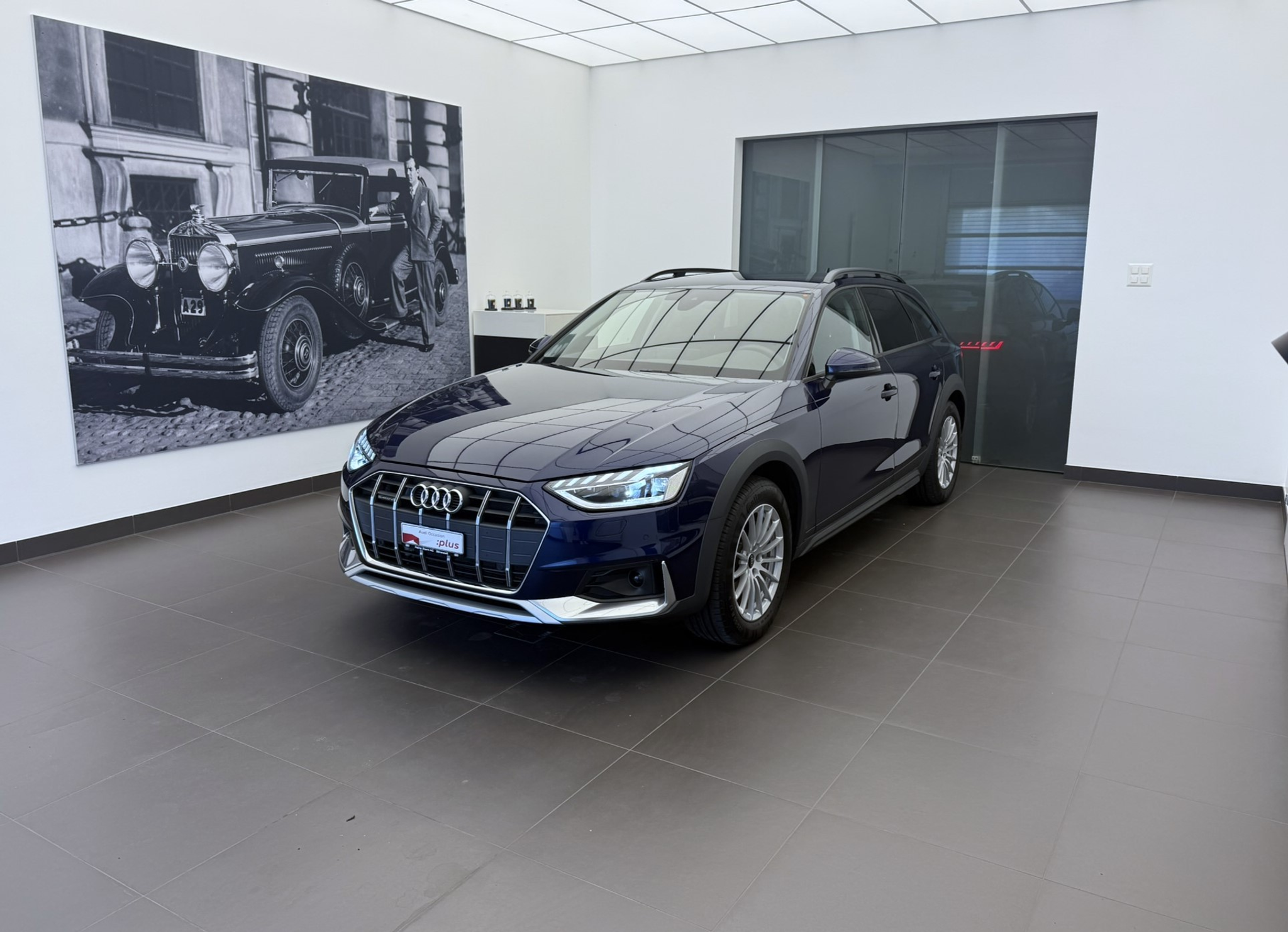 car-image-0
